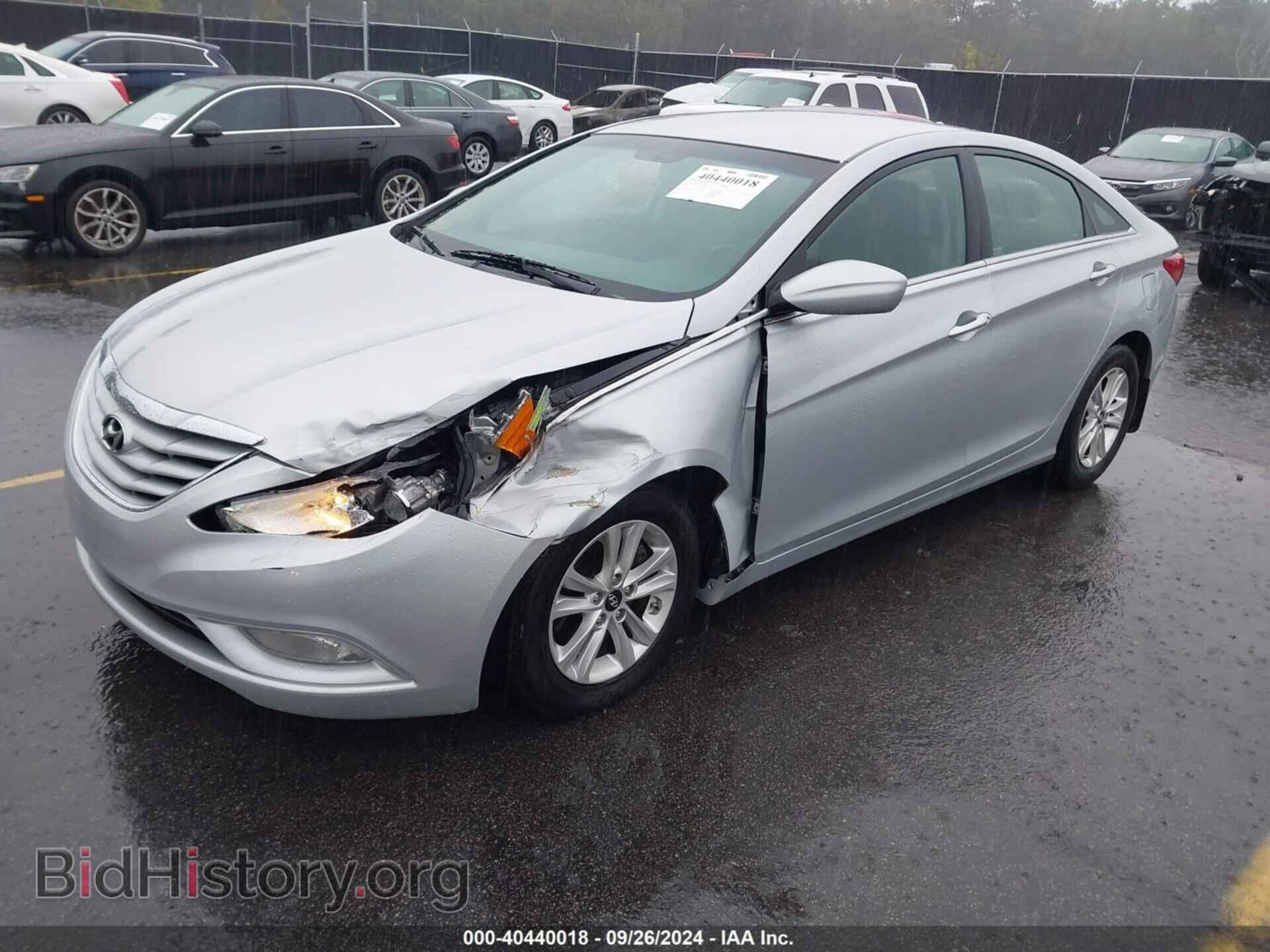 2013 HYUNDAI SONATA - VIN: 5NPEB4AC2DH723017 - Фото 2
