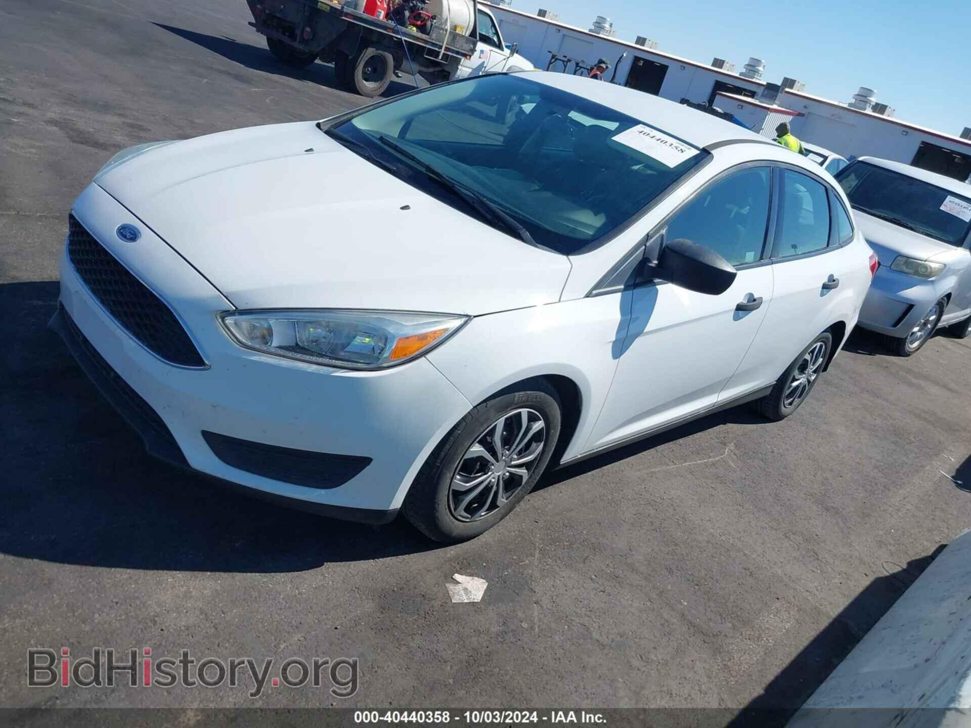2017 FORD FOCUS - VIN: 1FADP3E24HL206186 - Фото 2