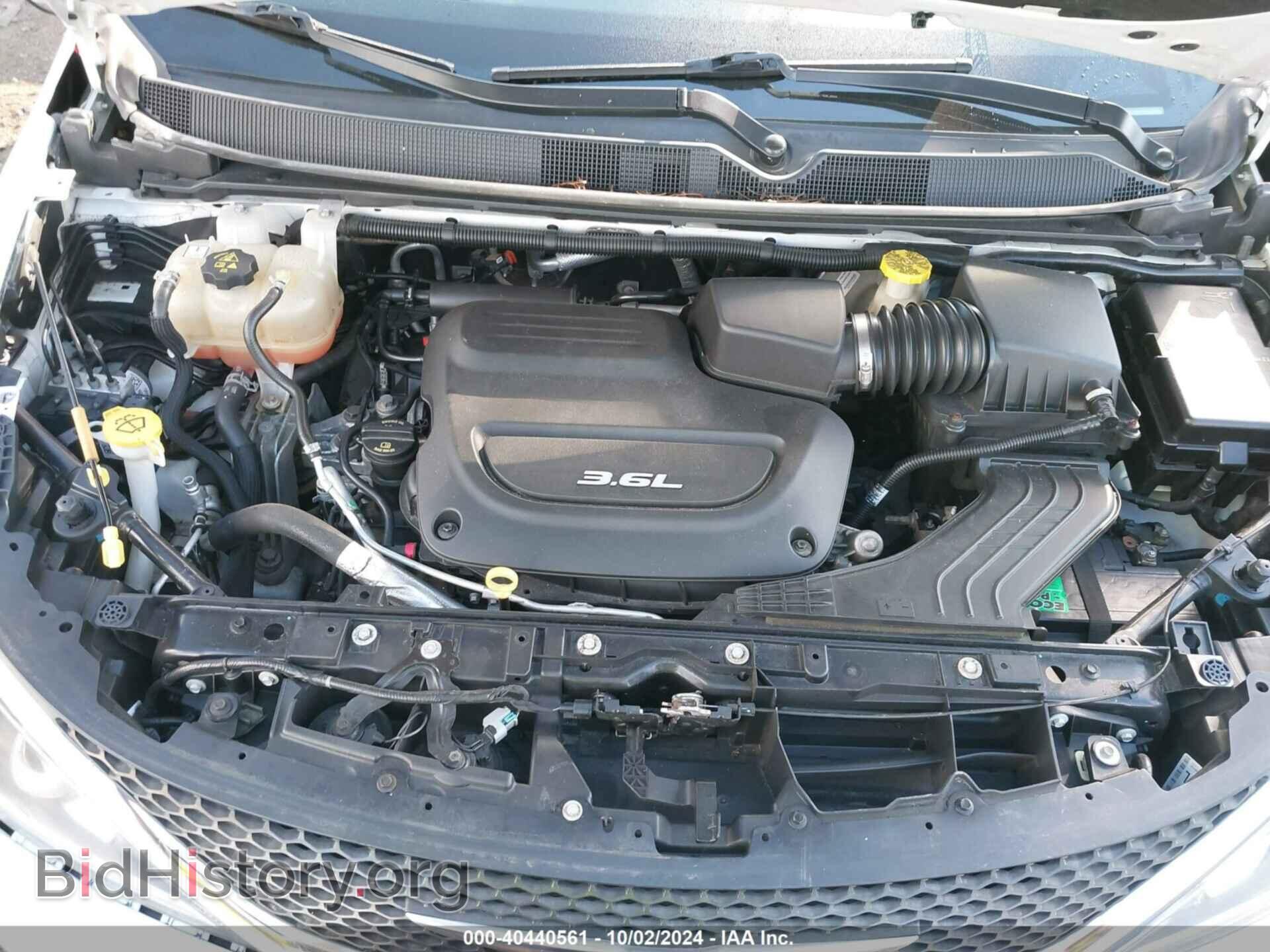 2017 CHRYSLER PACIFICA - VIN: 2C4RC1EG7HR572615 - Фото 10