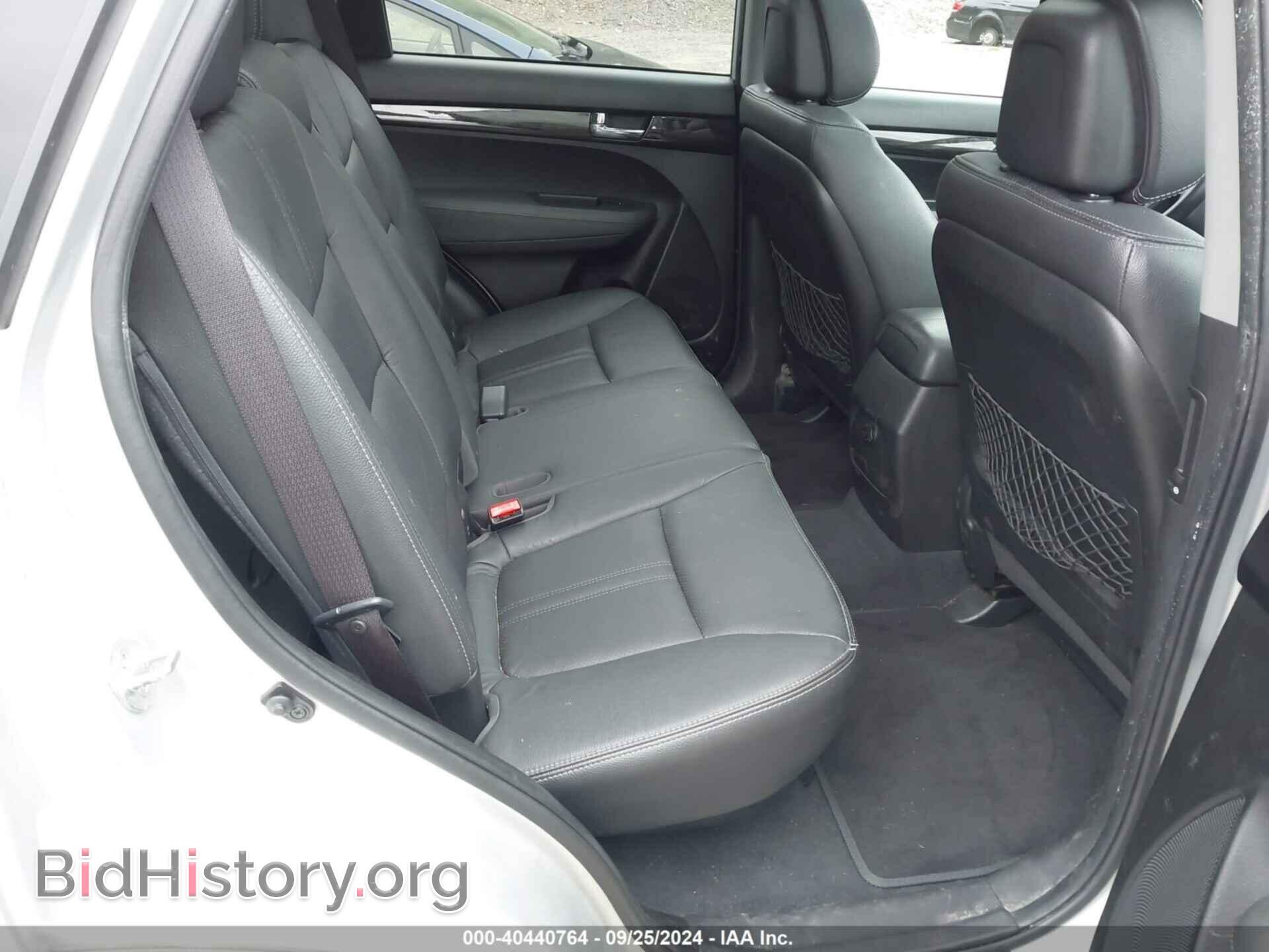 2011 KIA SORENTO - VIN: 5XYKUDA28BG172682 - Фото 8