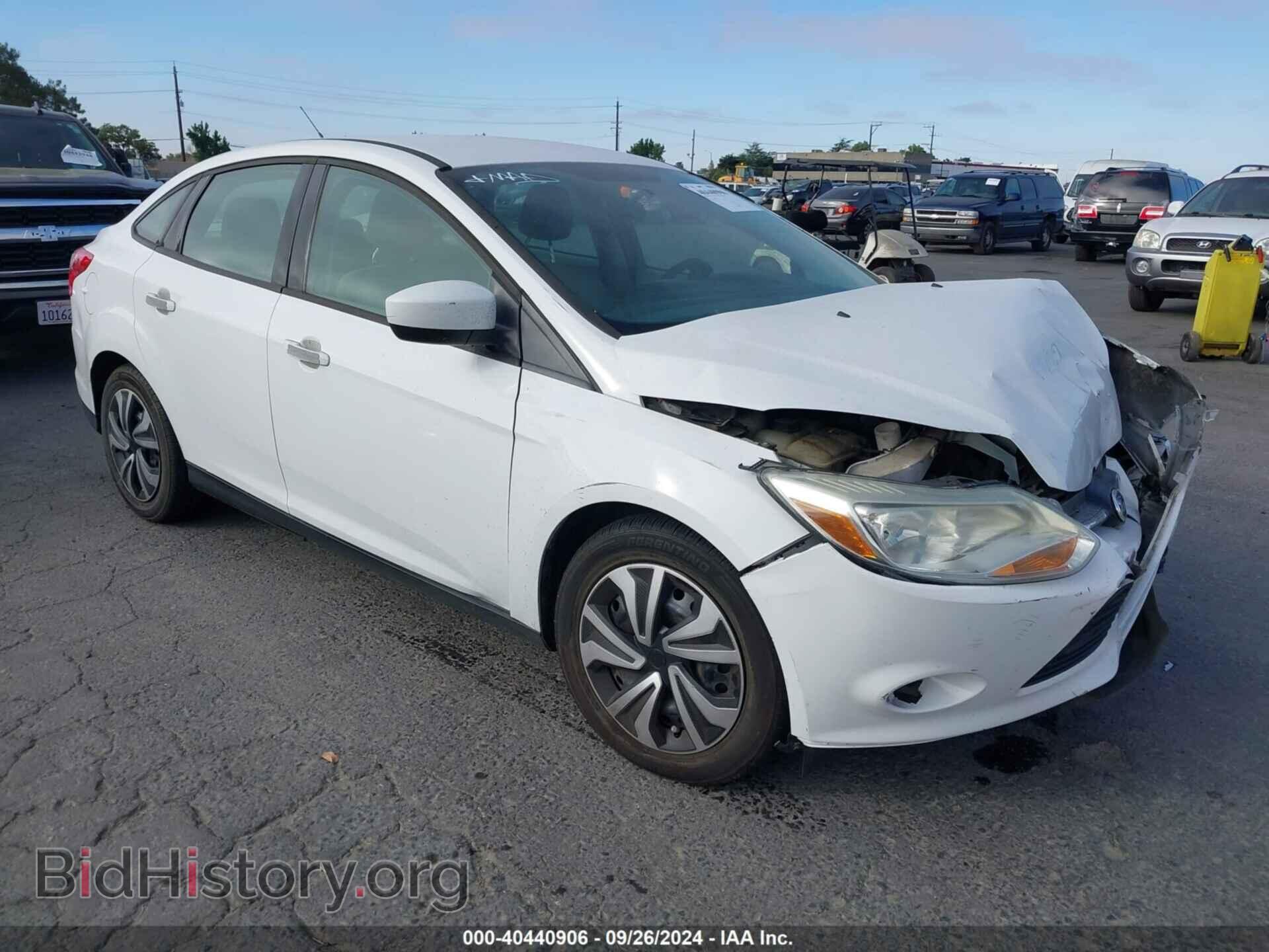 Фотография 1FAHP3F24CL279244 - FORD FOCUS 2012