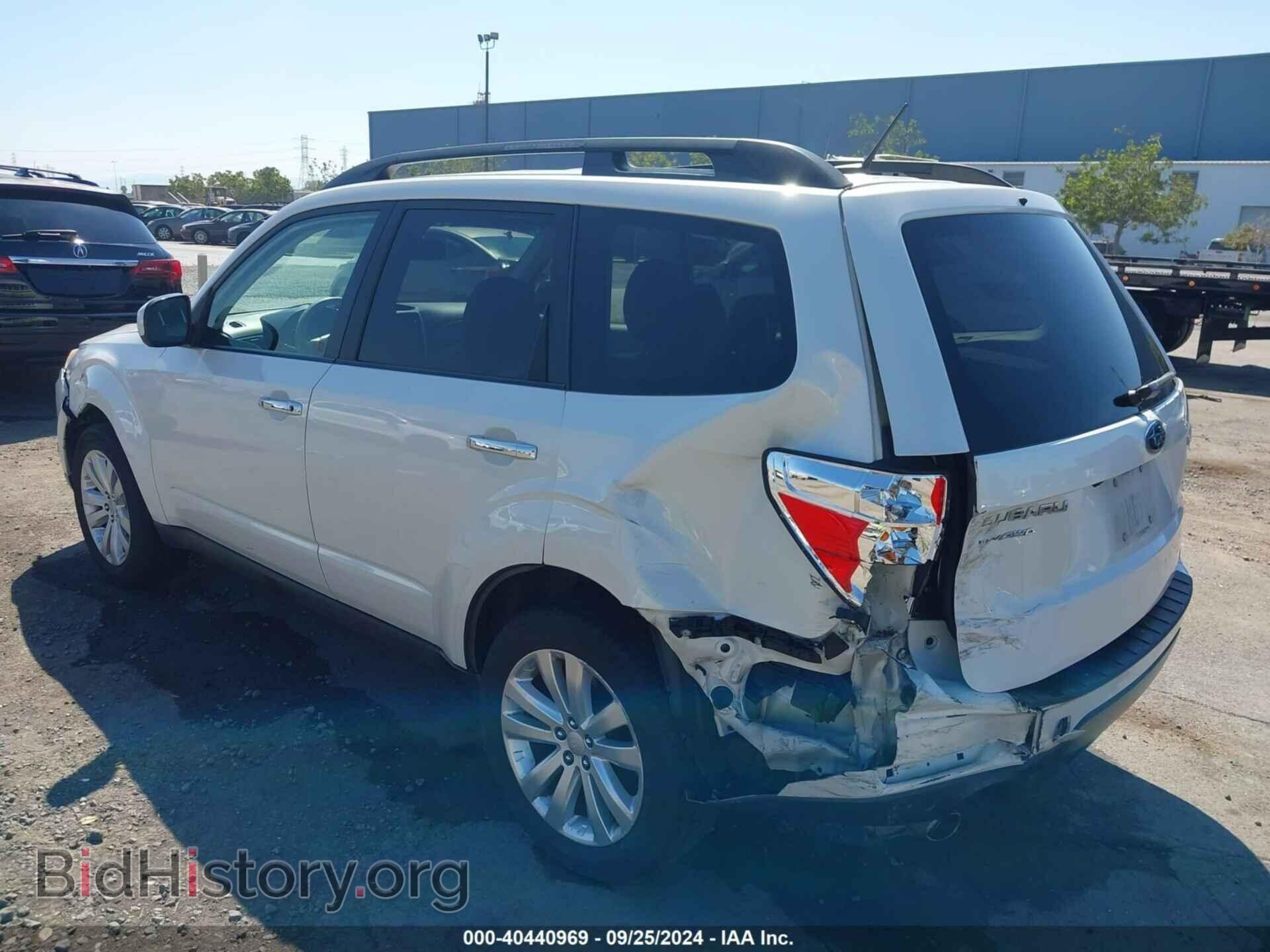 2011 SUBARU FORESTER - VIN: JF2SHAEC9BH708716 - Фото 3