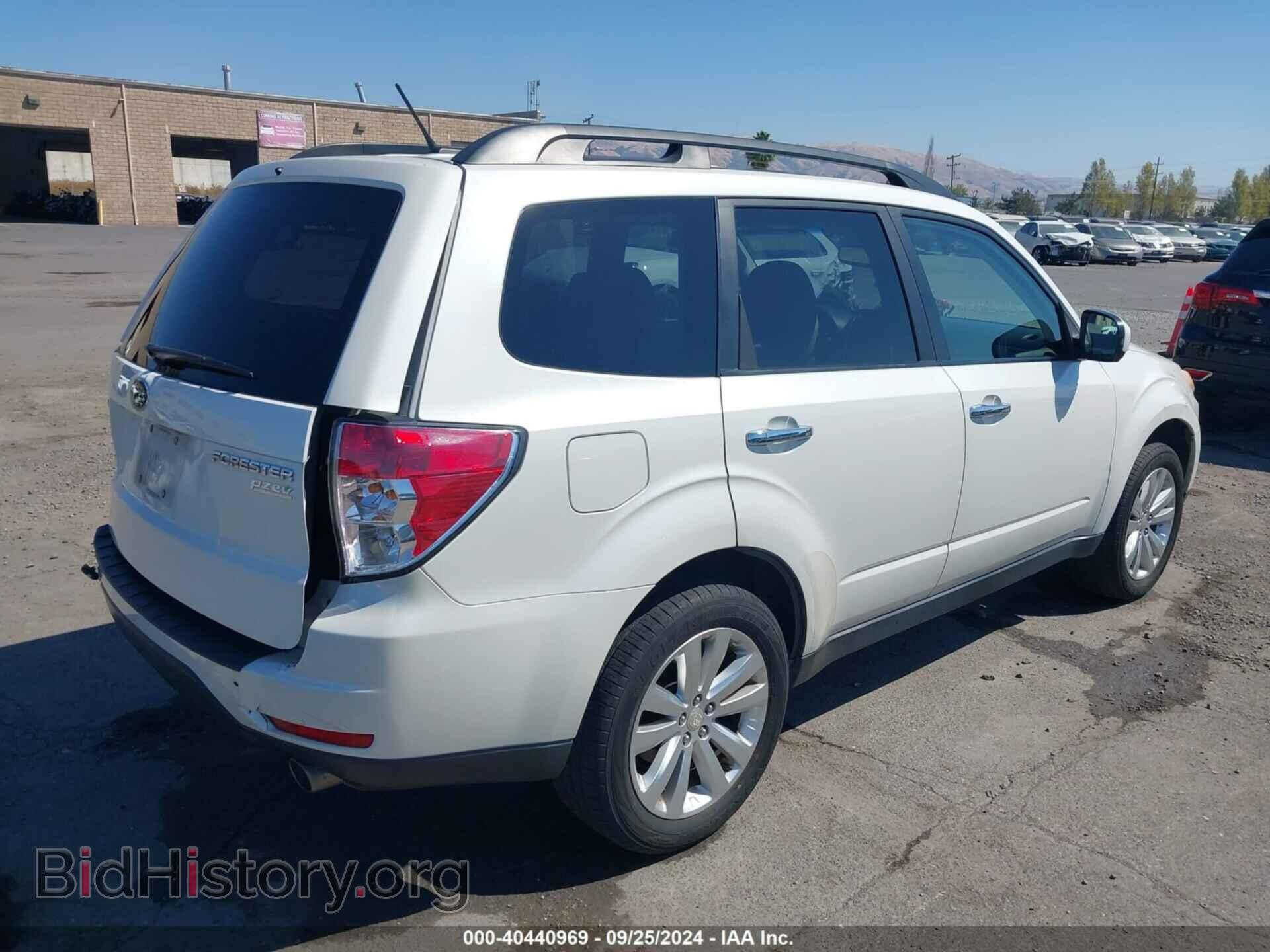 2011 SUBARU FORESTER - VIN: JF2SHAEC9BH708716 - Фото 4