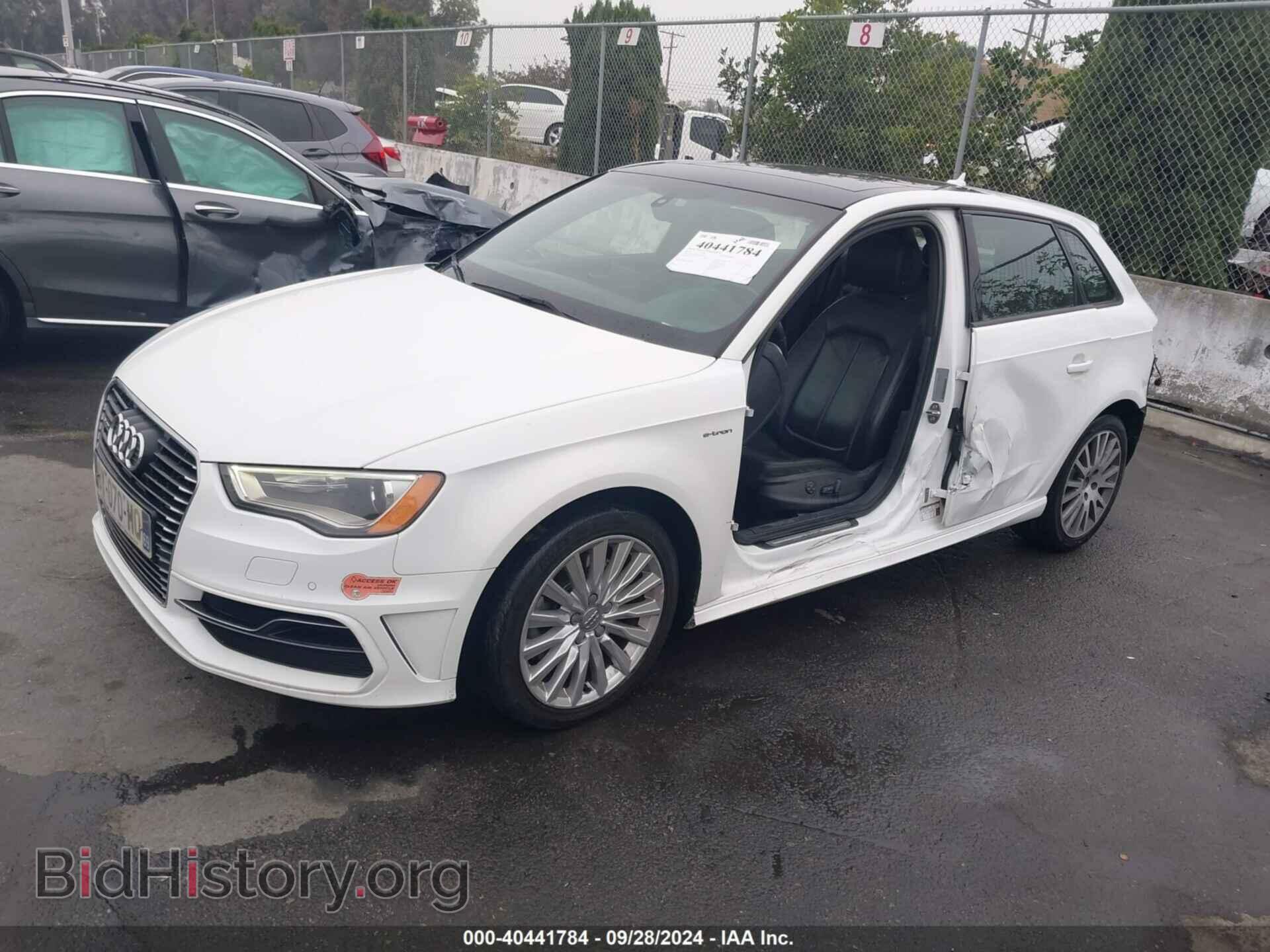 2016 AUDI A3 E-TRON - VIN: WAUUPBFF4GA123872 - Фото 2