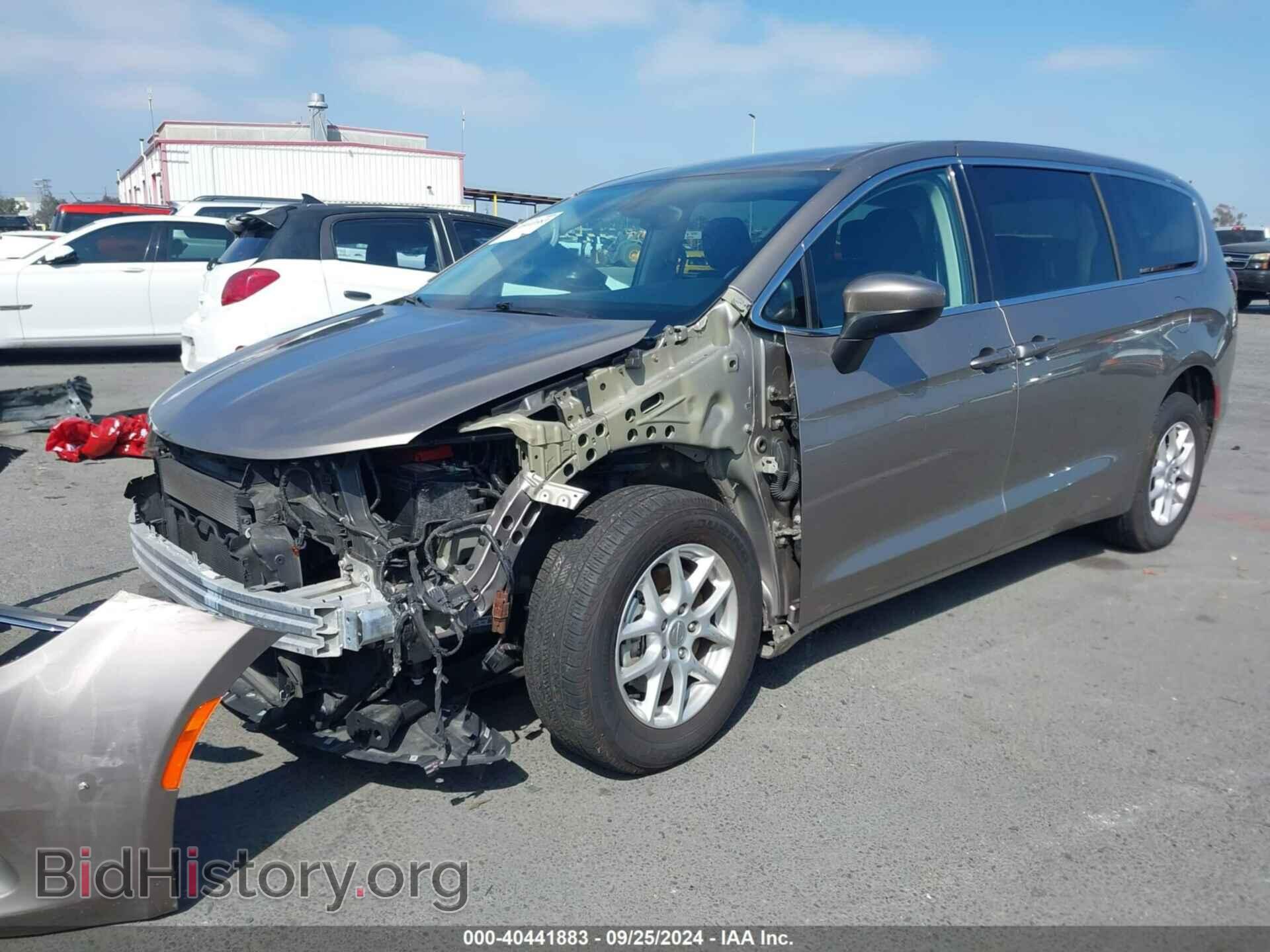 2017 CHRYSLER PACIFICA - VIN: 2C4RC1CG8HR771014 - Фото 2