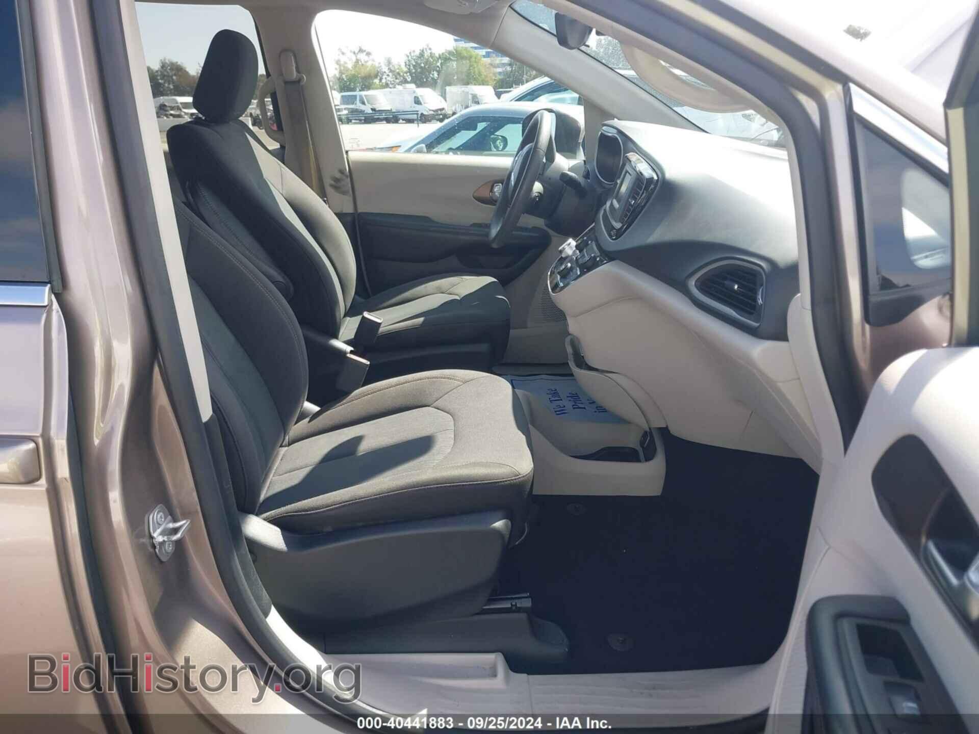 2017 CHRYSLER PACIFICA - VIN: 2C4RC1CG8HR771014 - Фото 5
