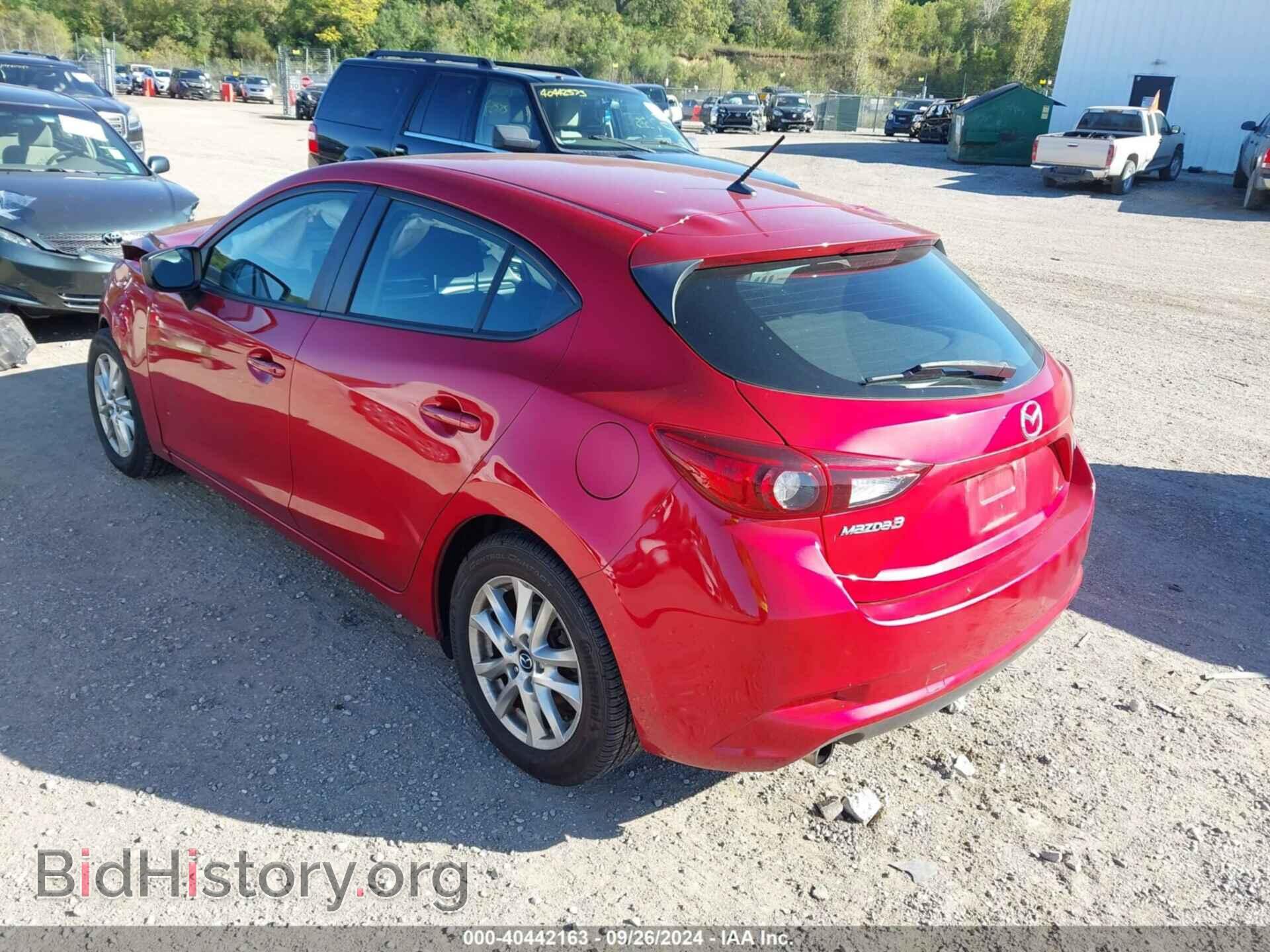 2017 MAZDA MAZDA3 - VIN: 3MZBN1K74HM137152 - Фото 3