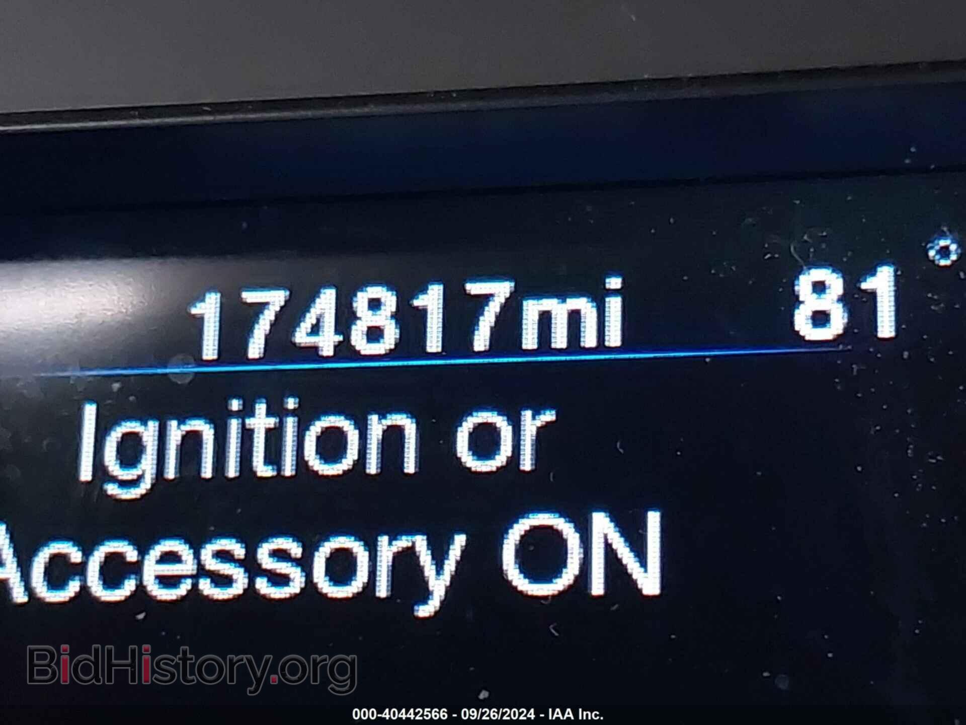 2012 CHRYSLER 300 - VIN: 2C3CCACG8CH138702 - Фото 7