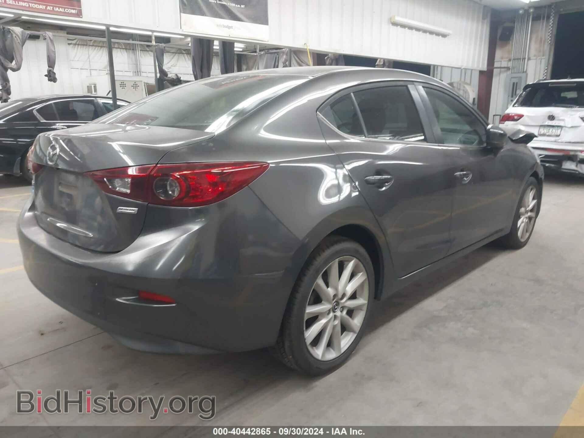 2017 MAZDA MAZDA3 - VIN: 3MZBN1V75HM152268 - Фото 4