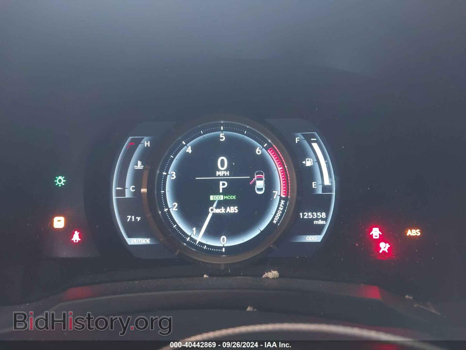2016 LEXUS RC 200T - VIN: JTHHA5BC8G5003602 - Фото 7
