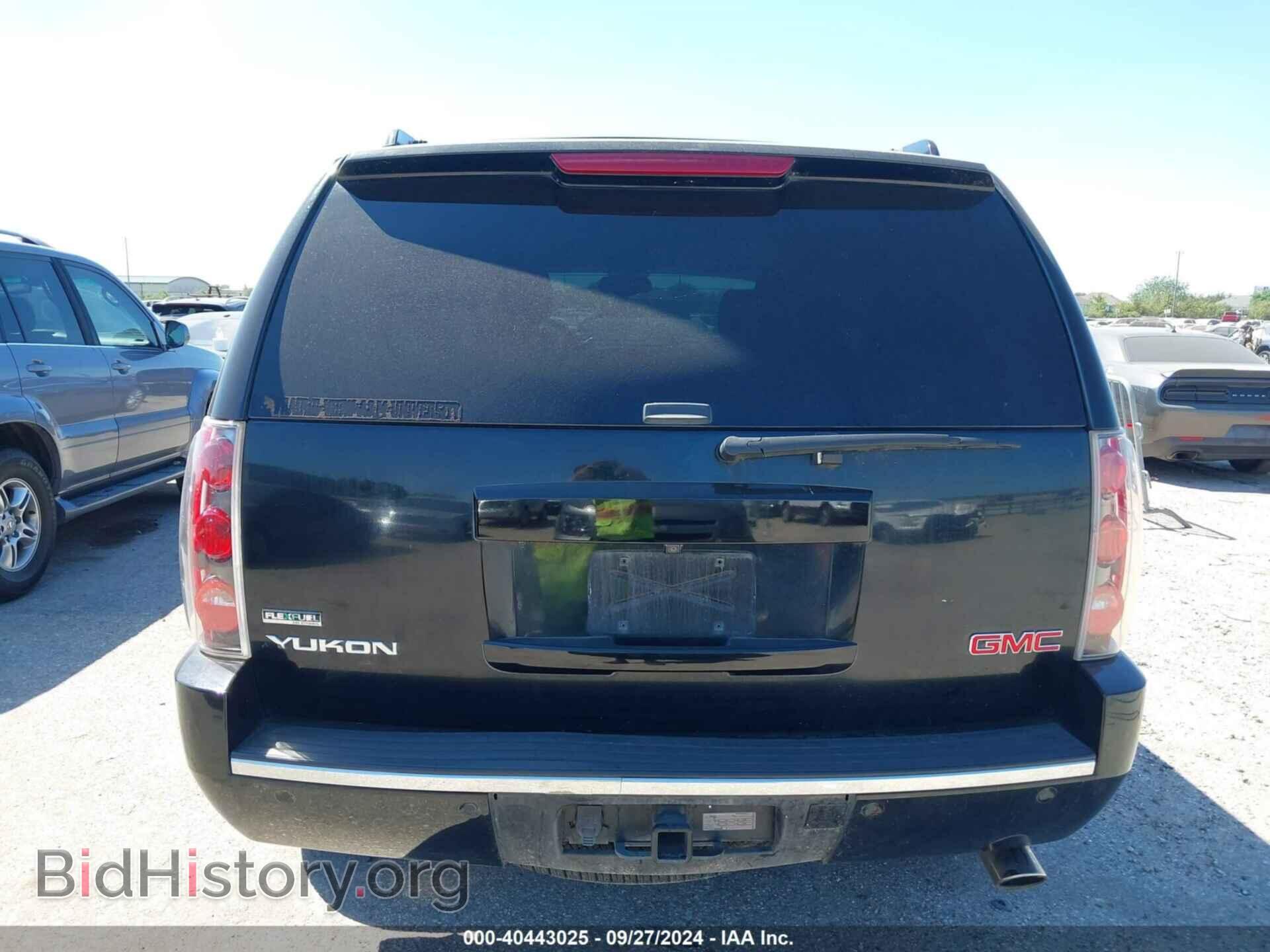 2011 GMC YUKON - VIN: 1GKS2EEF2BR398912 - Фото 15