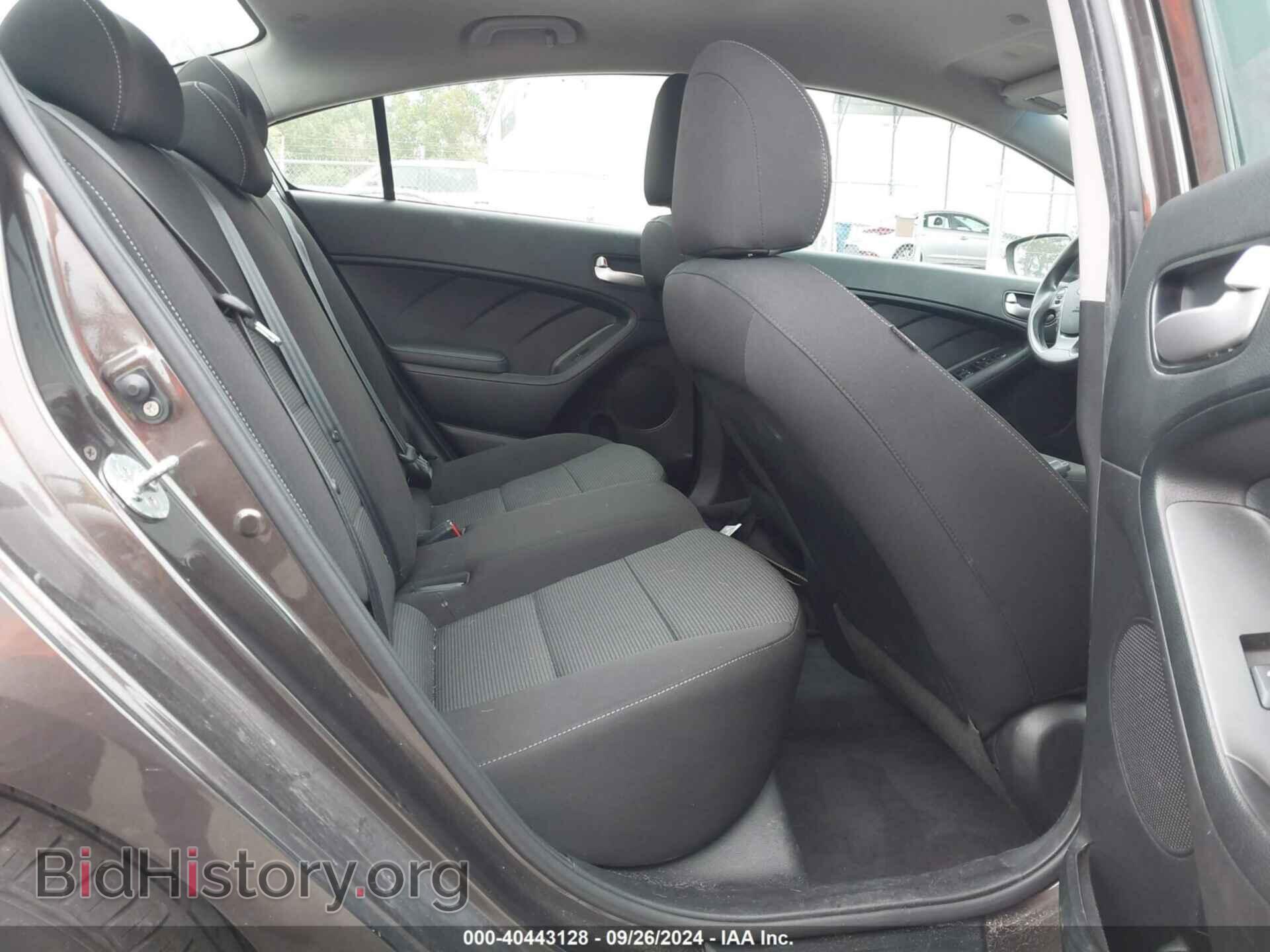 2017 KIA FORTE - VIN: 3KPFK4A74HE149053 - Фото 8