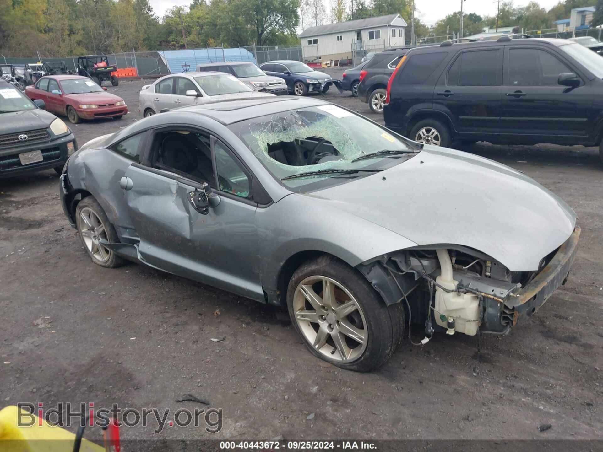 Photo 4A3AK34T98E026886 - MITSUBISHI ECLIPSE 2008