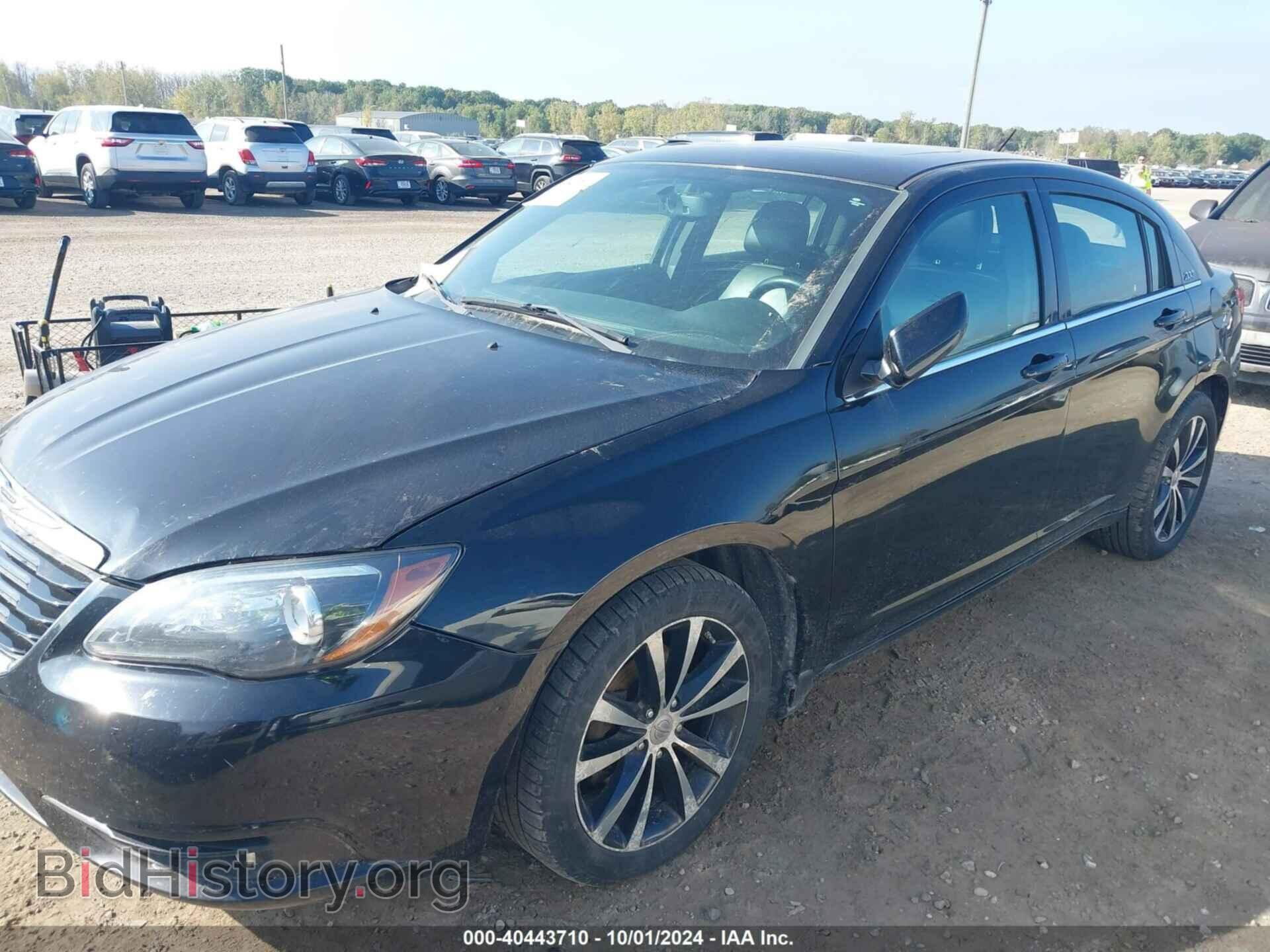 2014 CHRYSLER 200 - VIN: 1C3CCBCG9EN156397 - Фото 2