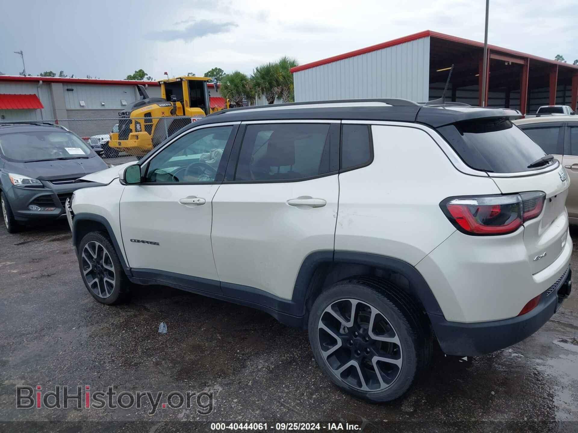 2018 JEEP COMPASS - VIN: 3C4NJDCB2JT399490 - Фото 3