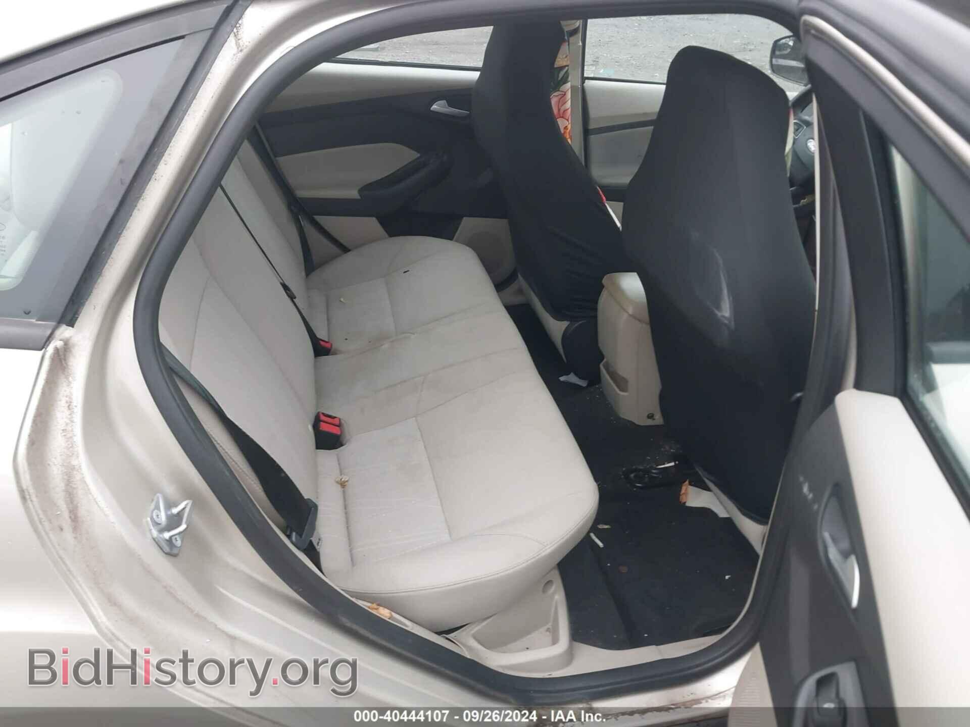 2017 FORD FOCUS - VIN: 1FADP3F25HL335617 - Фото 8