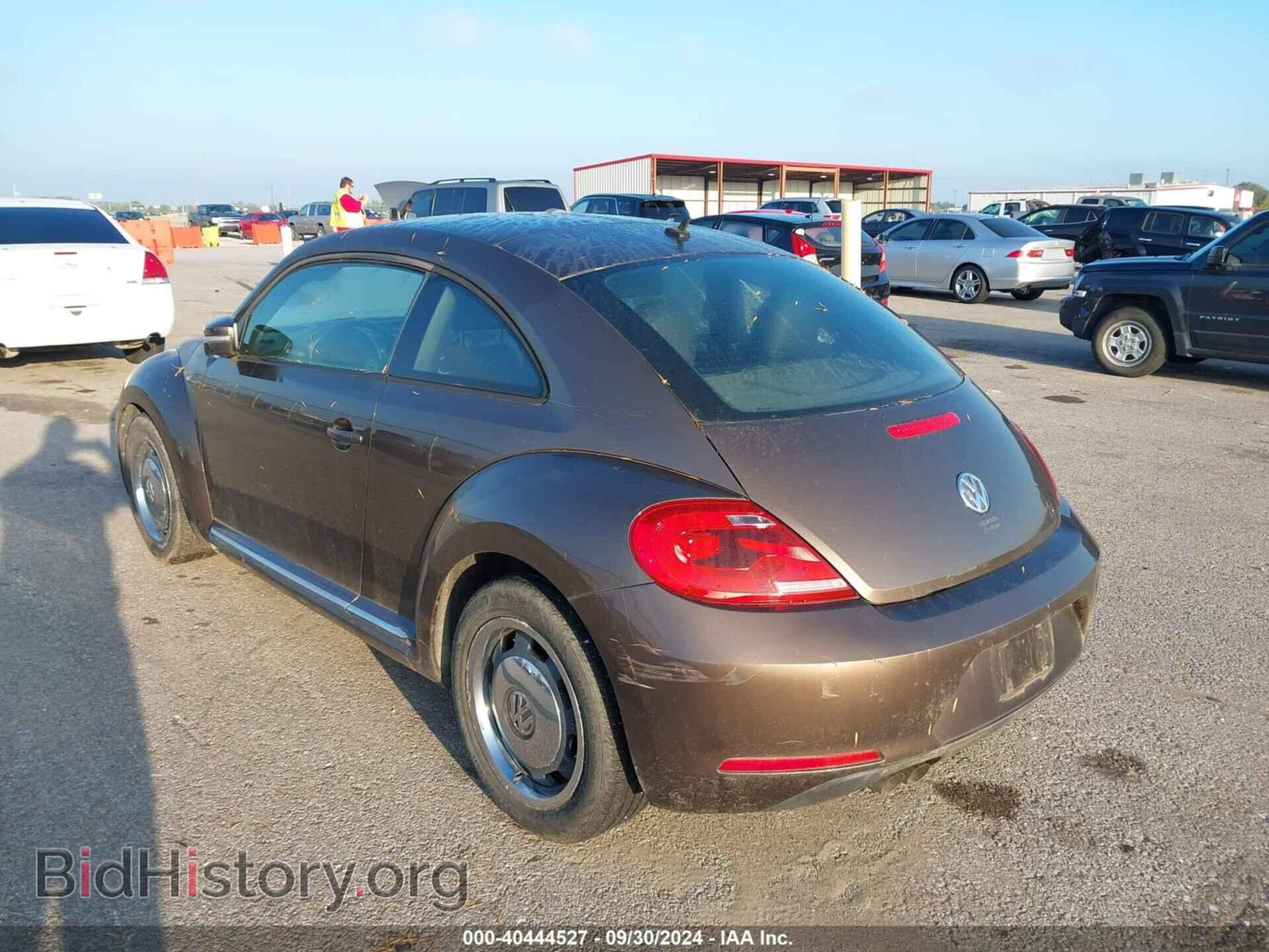 2012 VOLKSWAGEN BEETLE - VIN: 3VWJP7AT5CM630323 - Фото 3