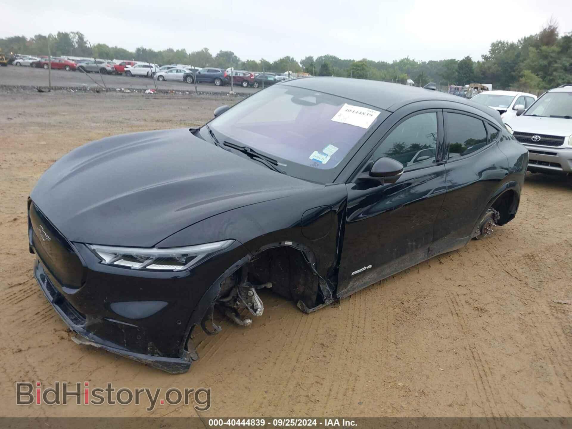 2021 FORD MUSTANG MACH-E - VIN: 3FMTK3SS2MMA02189 - Фото 2