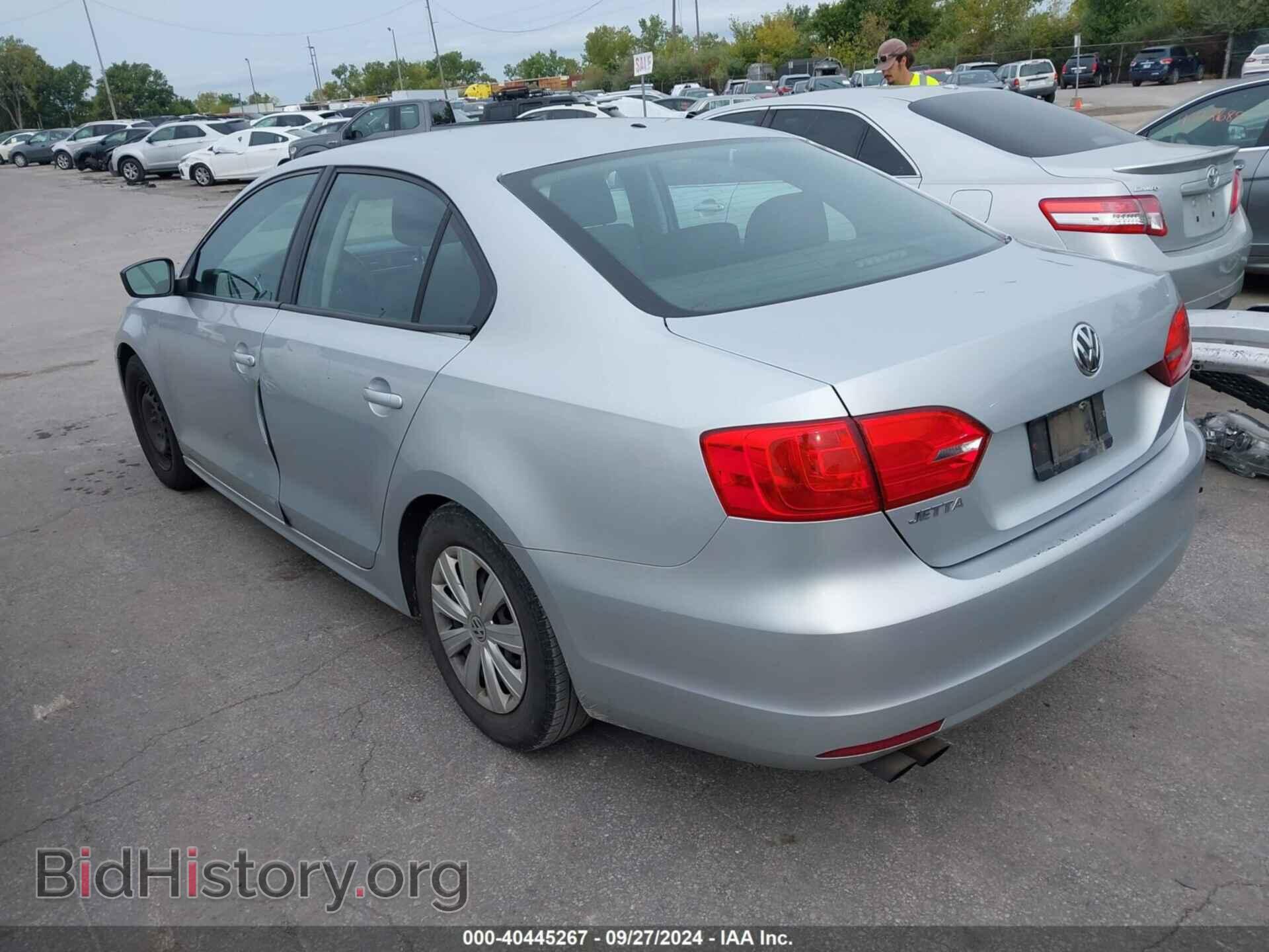 2014 VOLKSWAGEN JETTA - VIN: 3VW2K7AJ5EM257515 - Фото 3