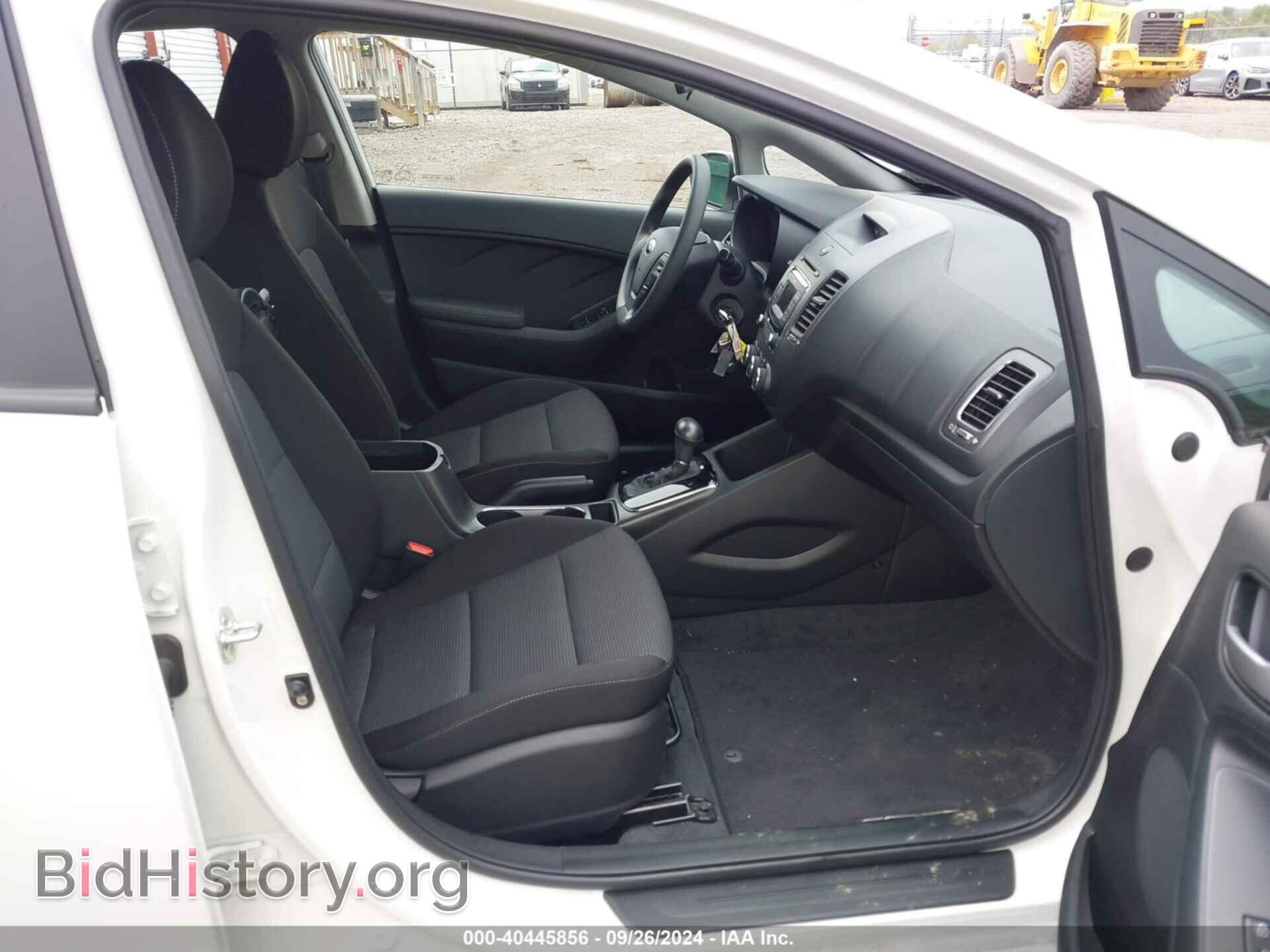 2017 KIA FORTE - VIN: 3KPFK4A75HE100833 - Фото 5