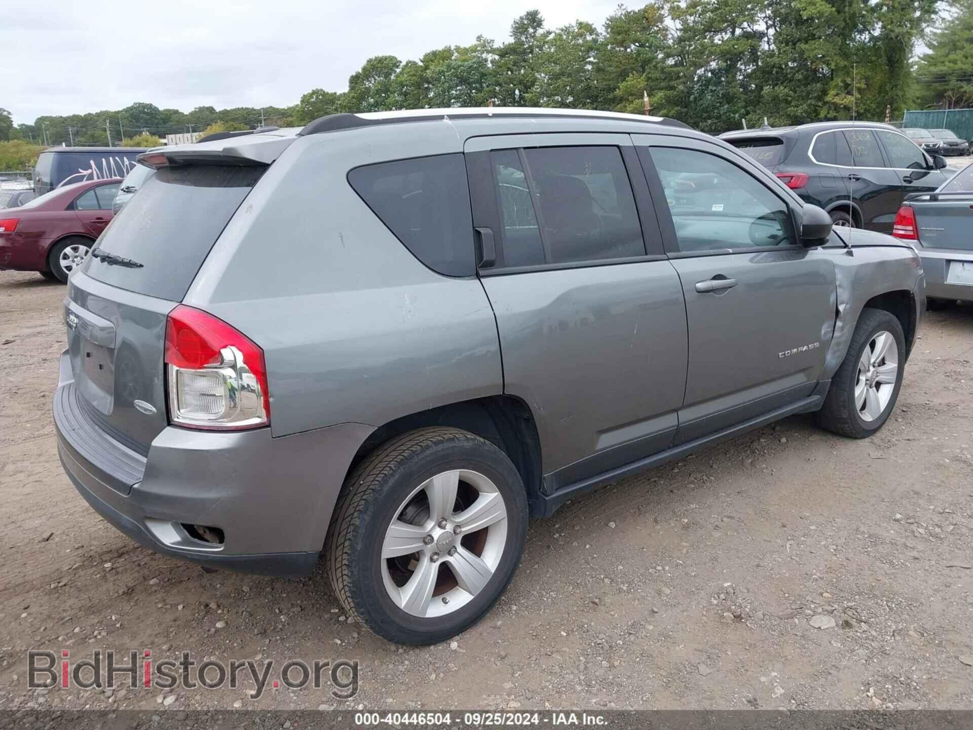2012 JEEP COMPASS - VIN: 1C4NJDEB9CD564313 - Photo 4