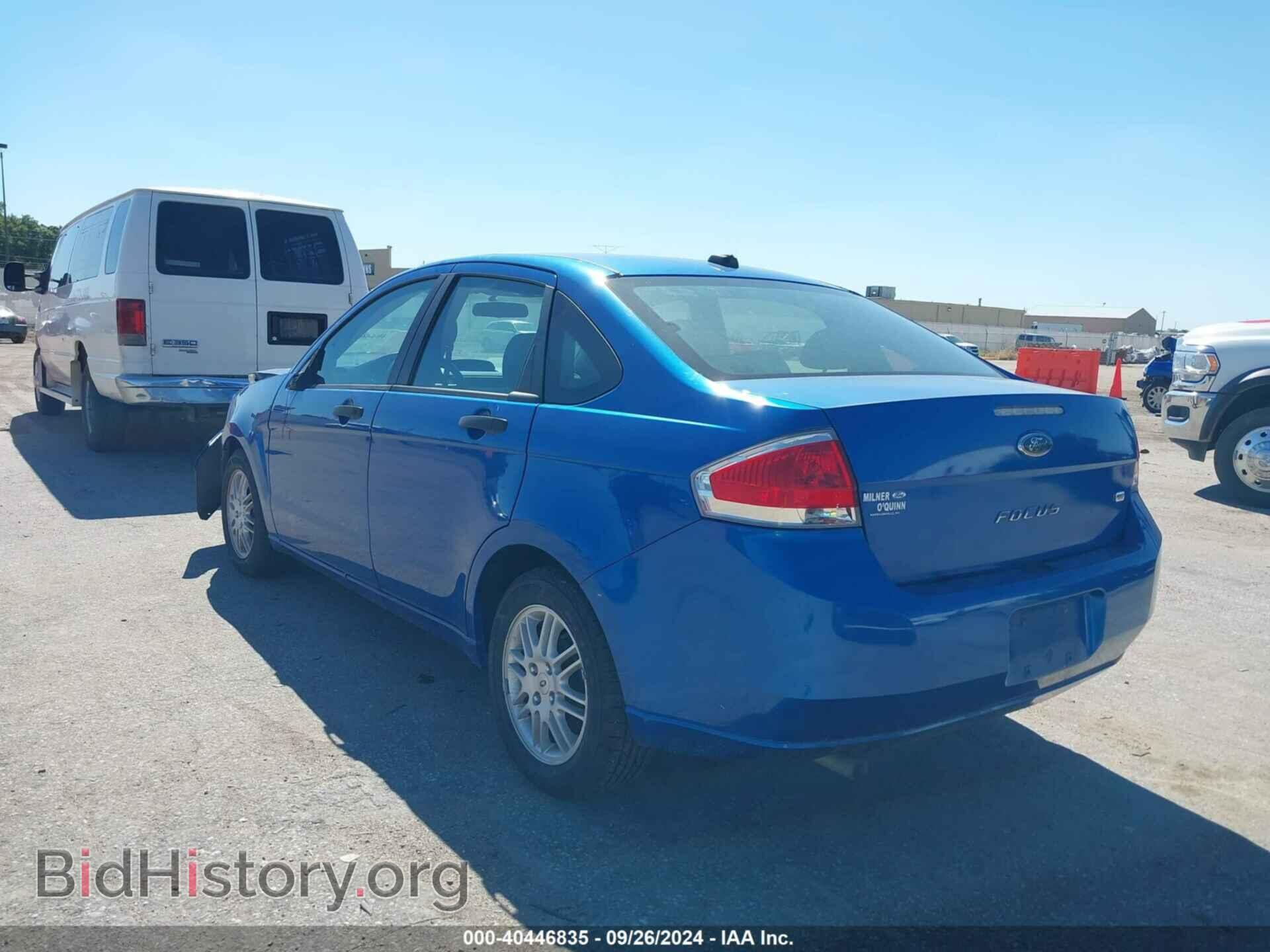 2011 FORD FOCUS - VIN: 1FAHP3FN3BW165744 - Фото 3