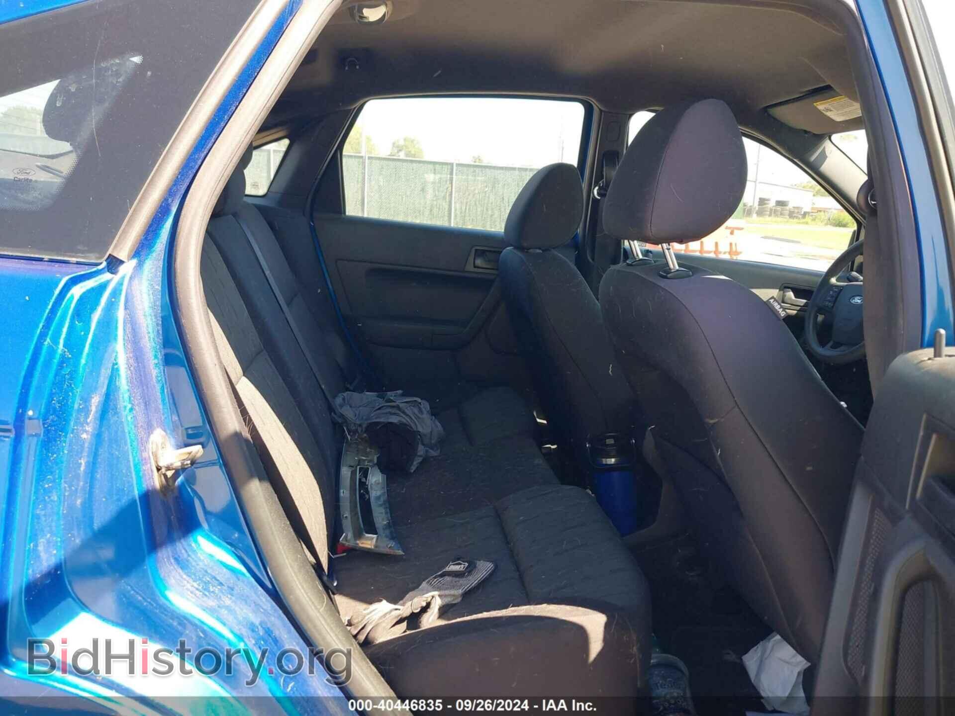 2011 FORD FOCUS - VIN: 1FAHP3FN3BW165744 - Фото 8