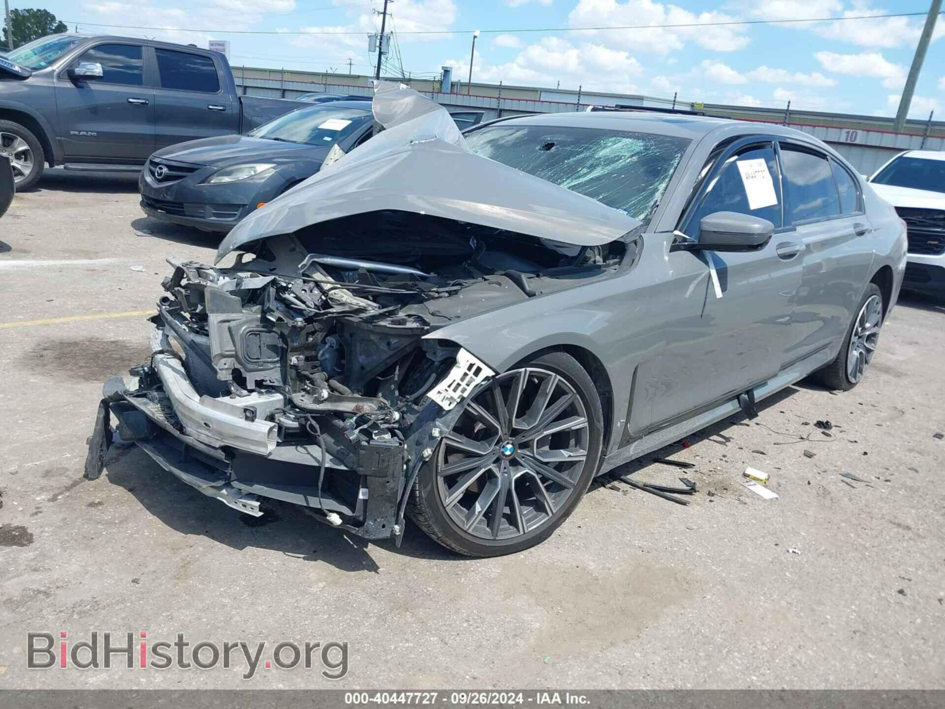 2021 BMW 740I - VIN: WBA7T2C02MCE66093 - Фото 2