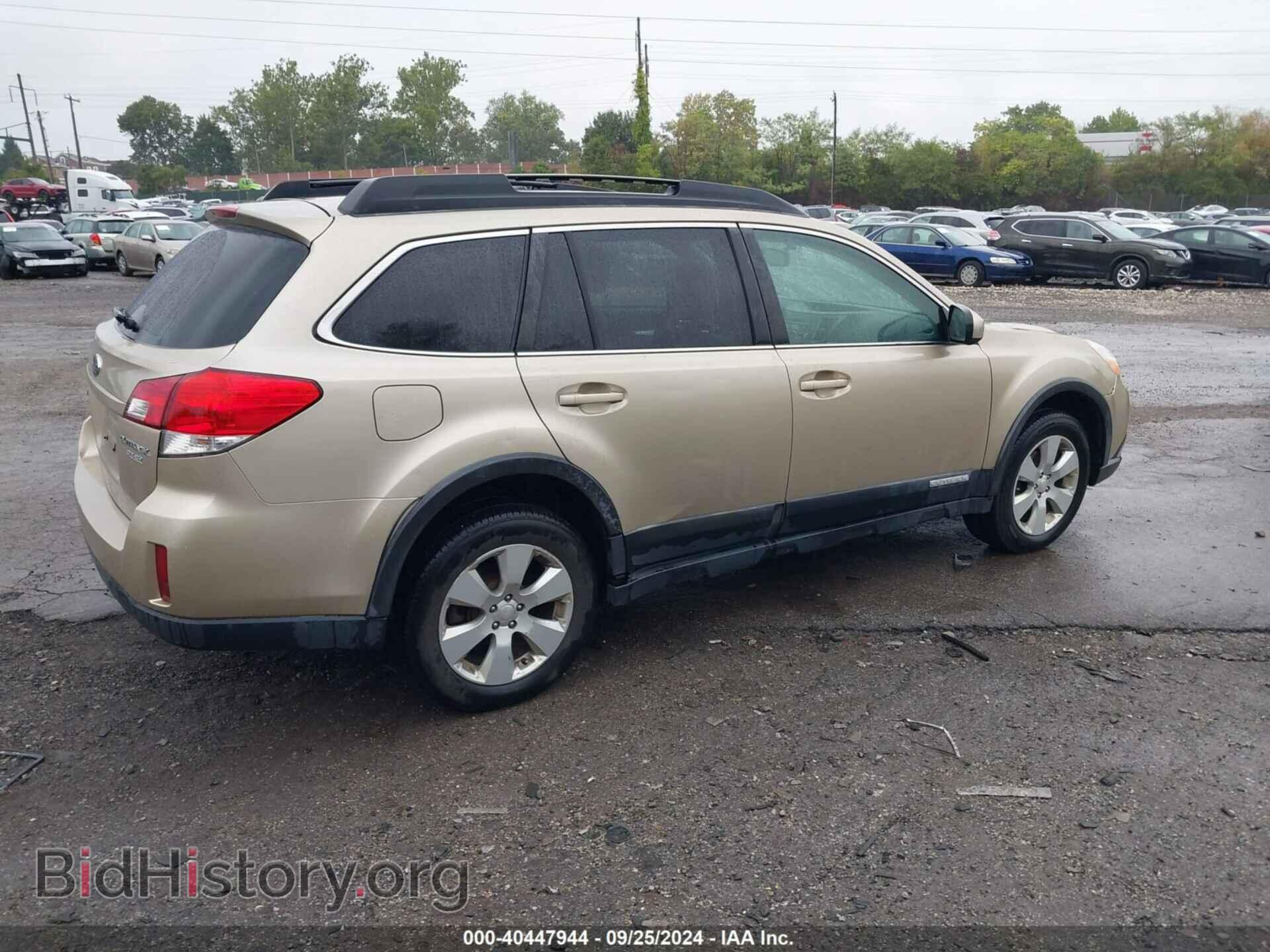 2010 SUBARU OUTBACK - VIN: 4S4BRBGC8A3383563 - Фото 4