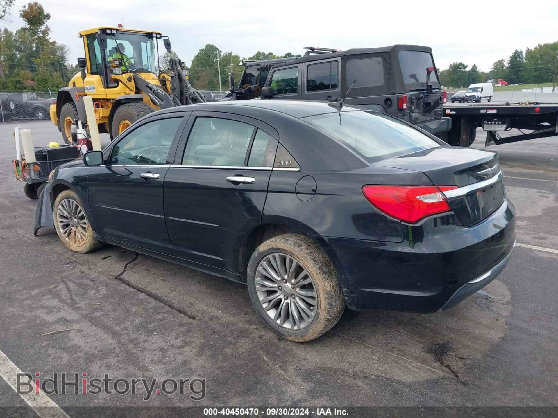2013 CHRYSLER 200 - VIN: 1C3CCBCB1DN605414 - Фото 3
