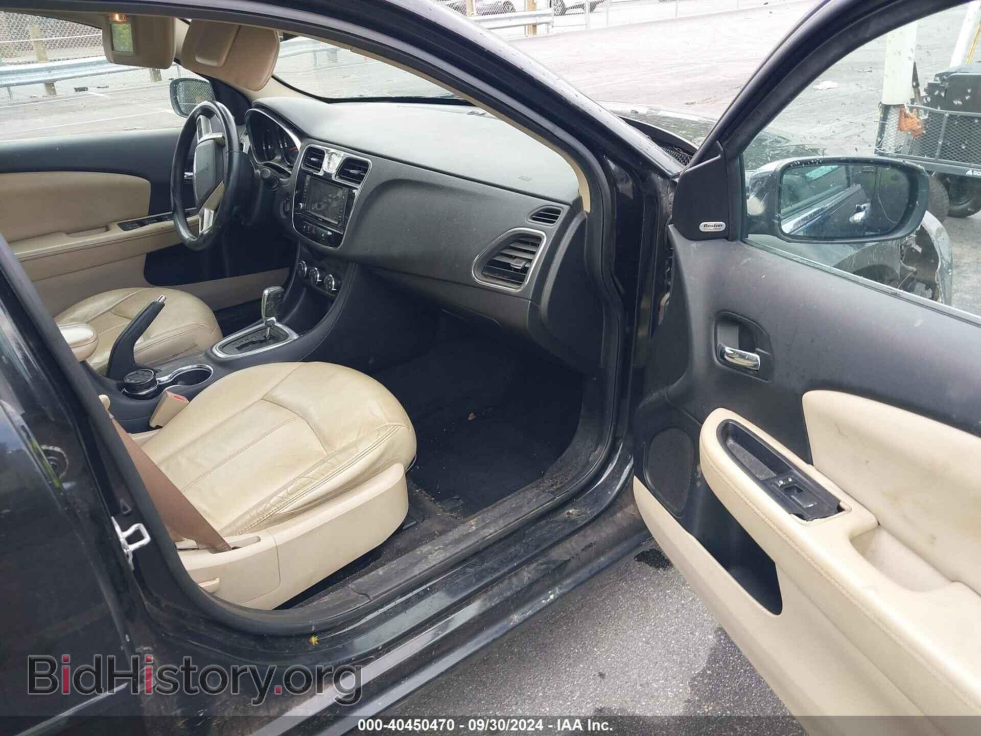 2013 CHRYSLER 200 - VIN: 1C3CCBCB1DN605414 - Фото 5