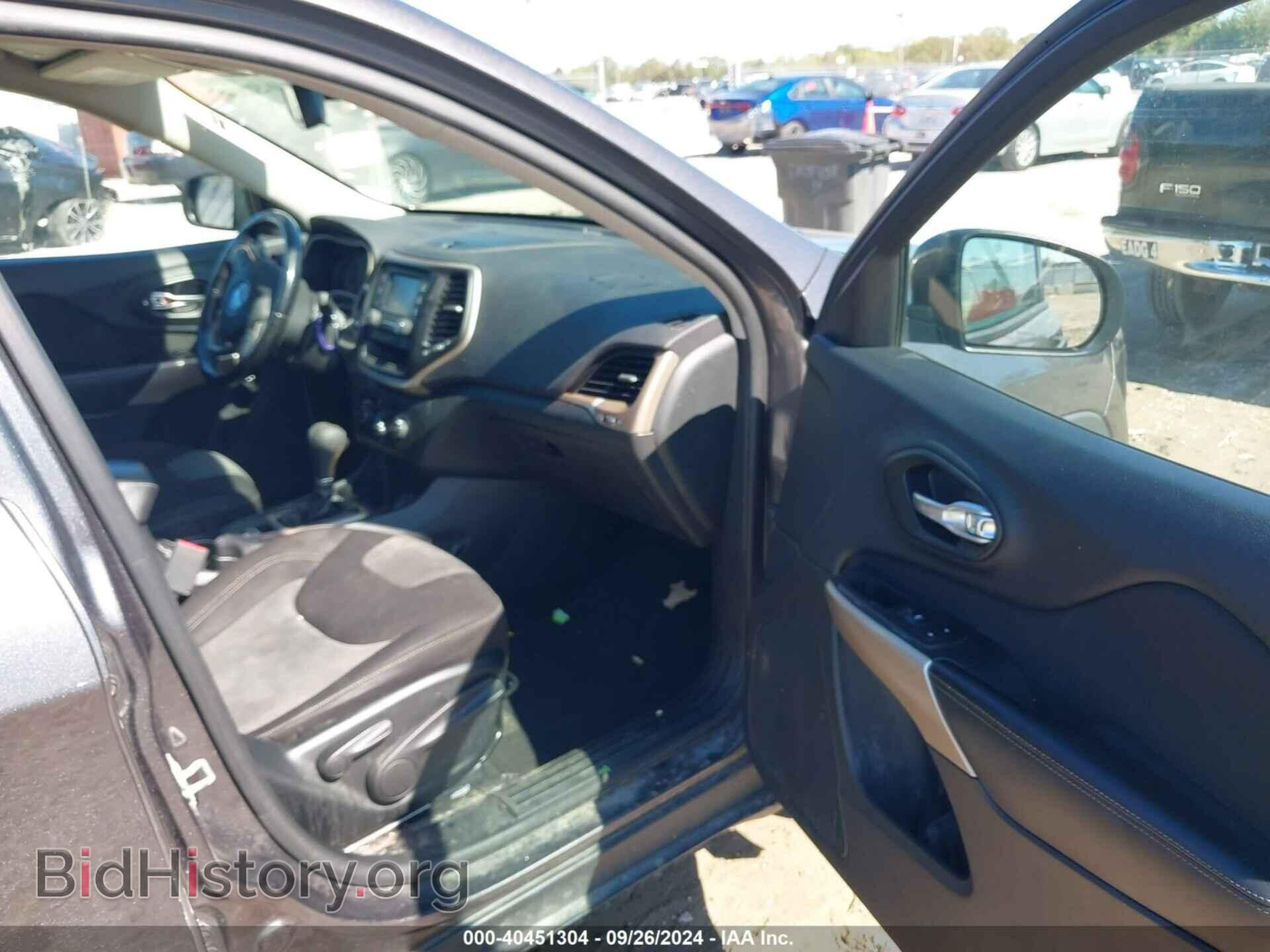 2018 JEEP CHEROKEE - VIN: 1C4PJLCB4JD551598 - Фото 5
