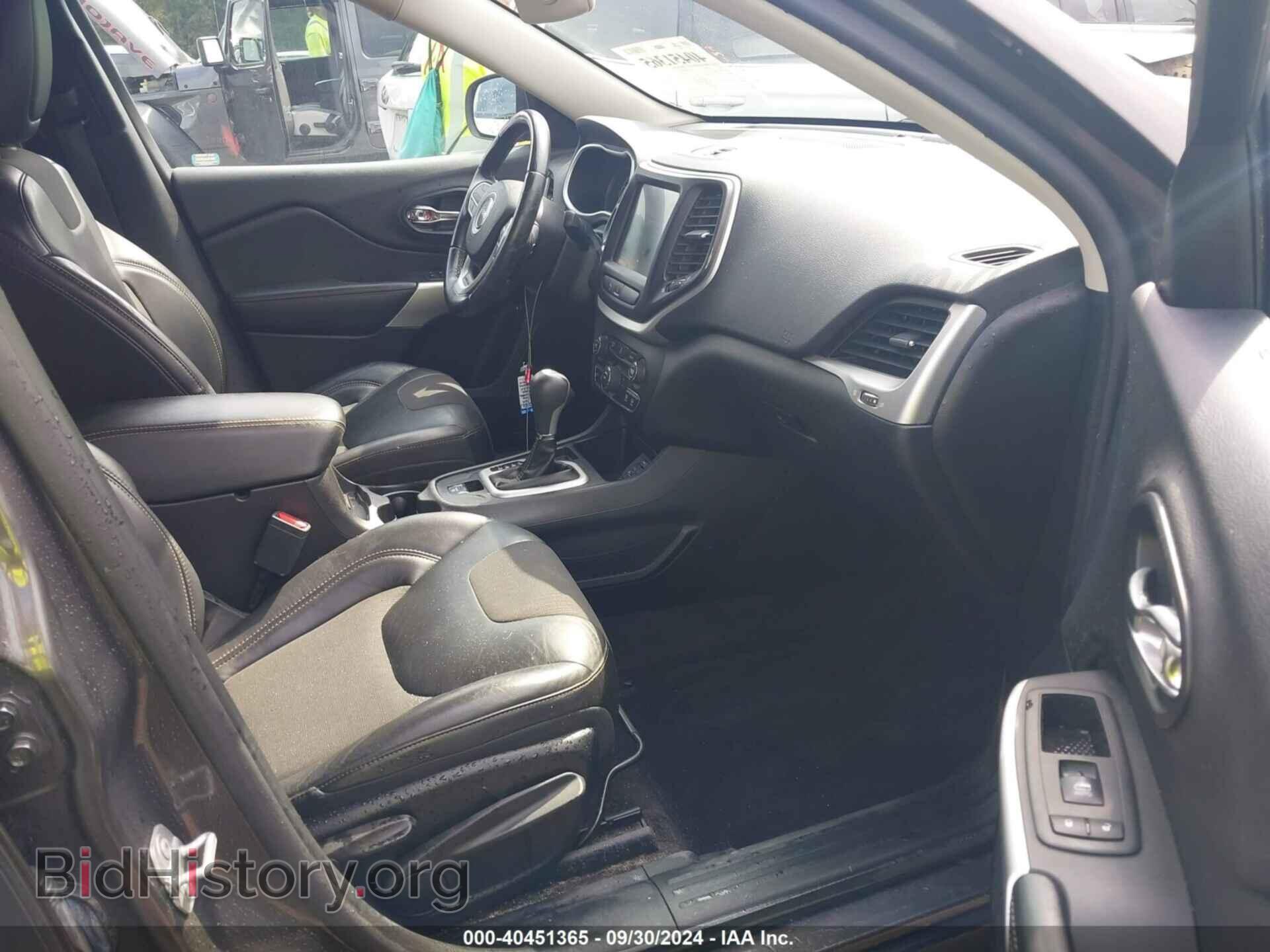 2018 JEEP CHEROKEE - VIN: 1C4PJLLB1JD552143 - Фото 5