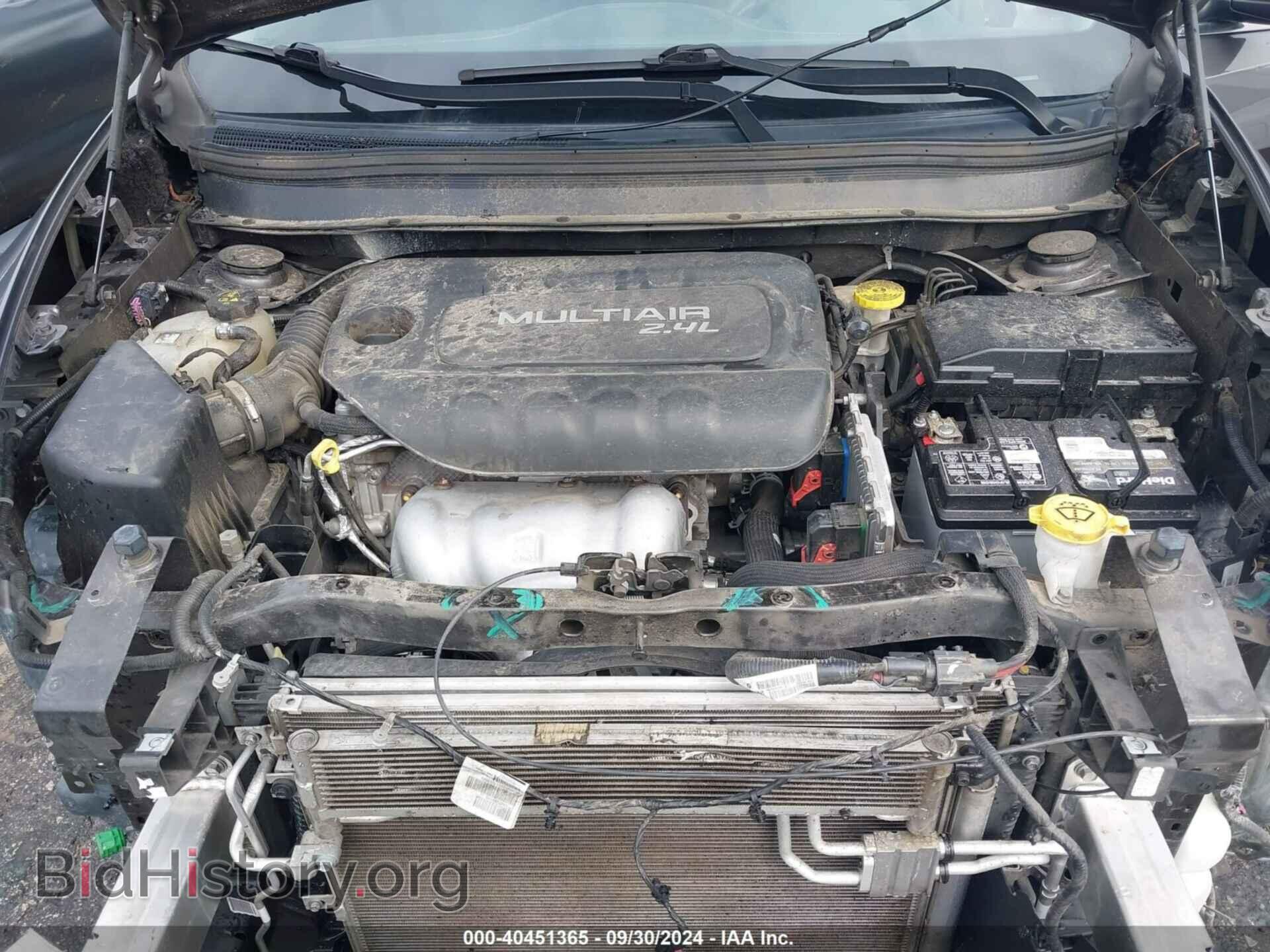 2018 JEEP CHEROKEE - VIN: 1C4PJLLB1JD552143 - Фото 10