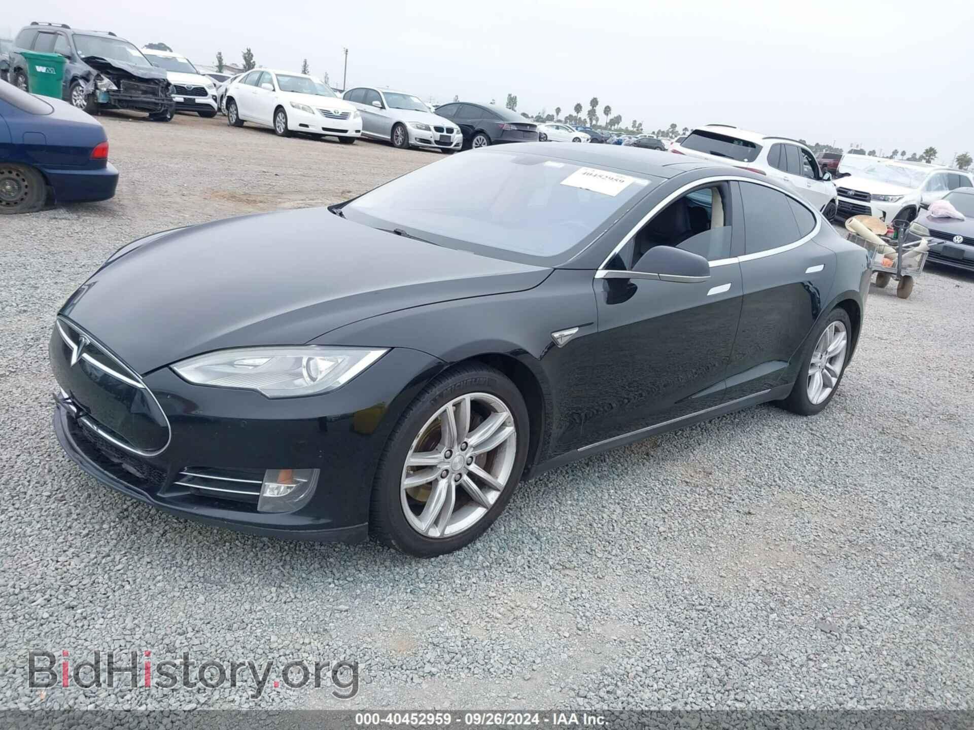 2014 TESLA MODEL S - VIN: 5YJSA1H12EFP31935 - Фото 2