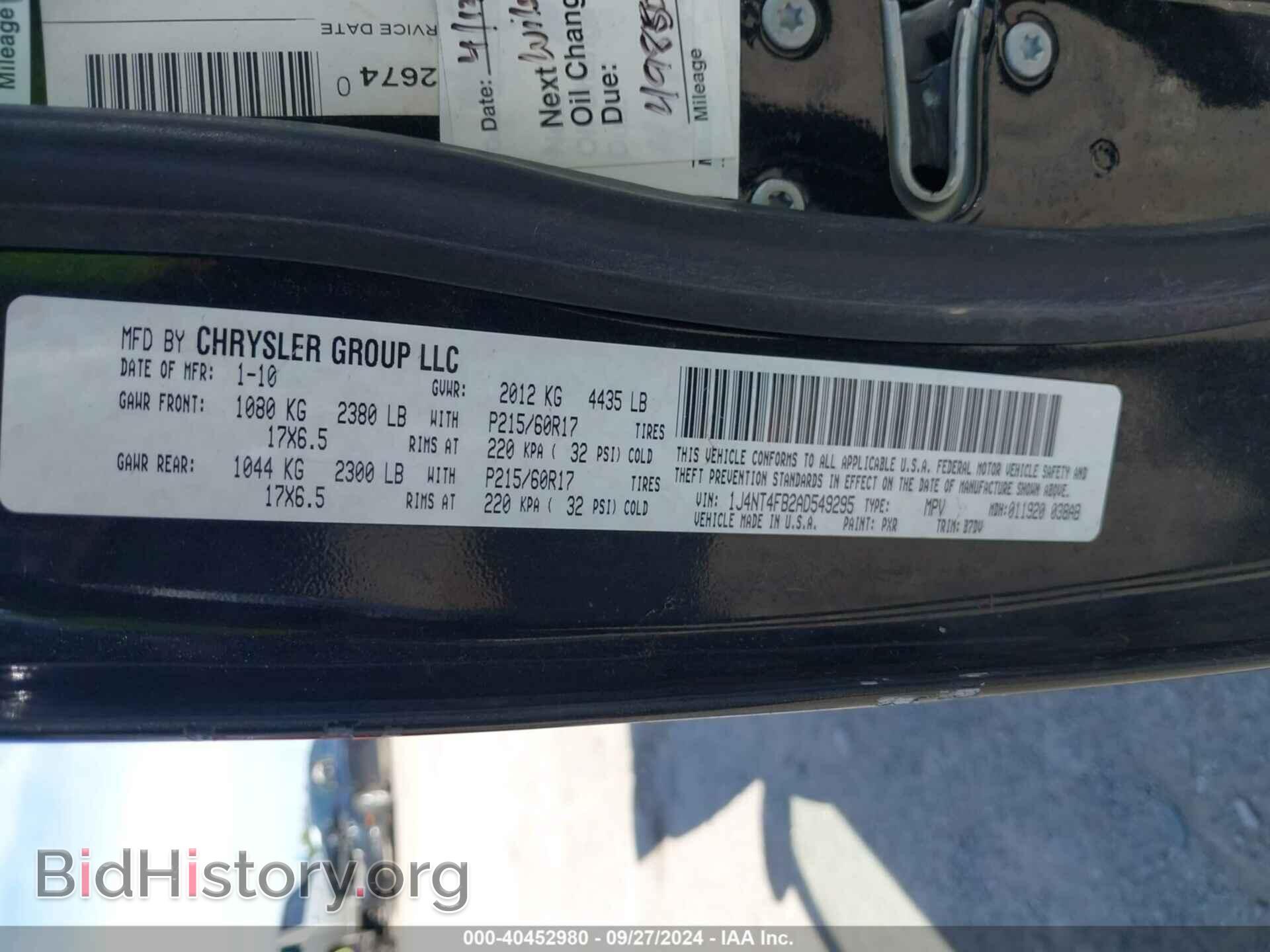 2010 JEEP COMPASS - VIN: 1J4NT4FB2AD549295 - Photo 9