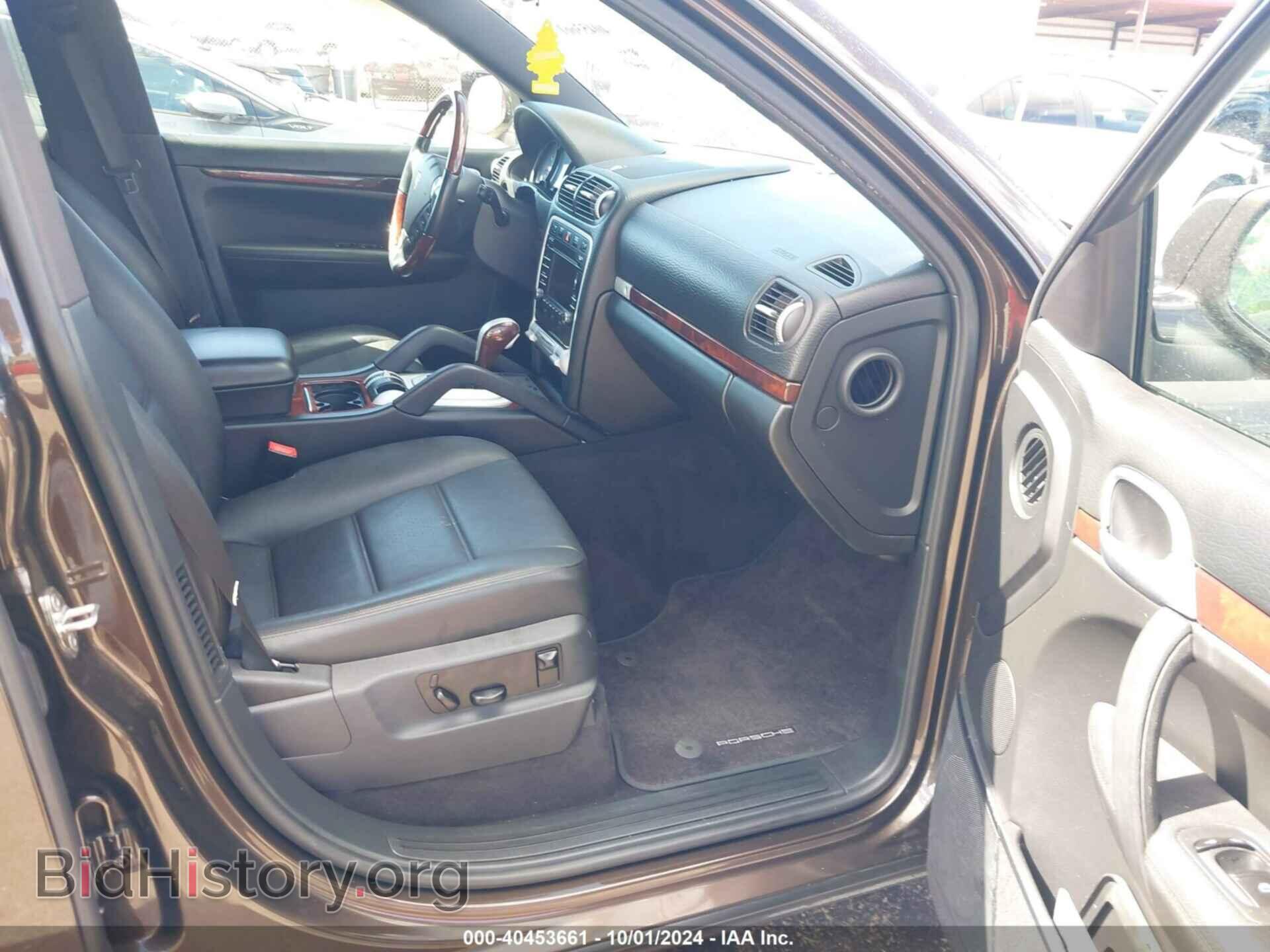 2010 PORSCHE CAYENNE - VIN: WP1AA2AP0ALA03522 - Фото 5