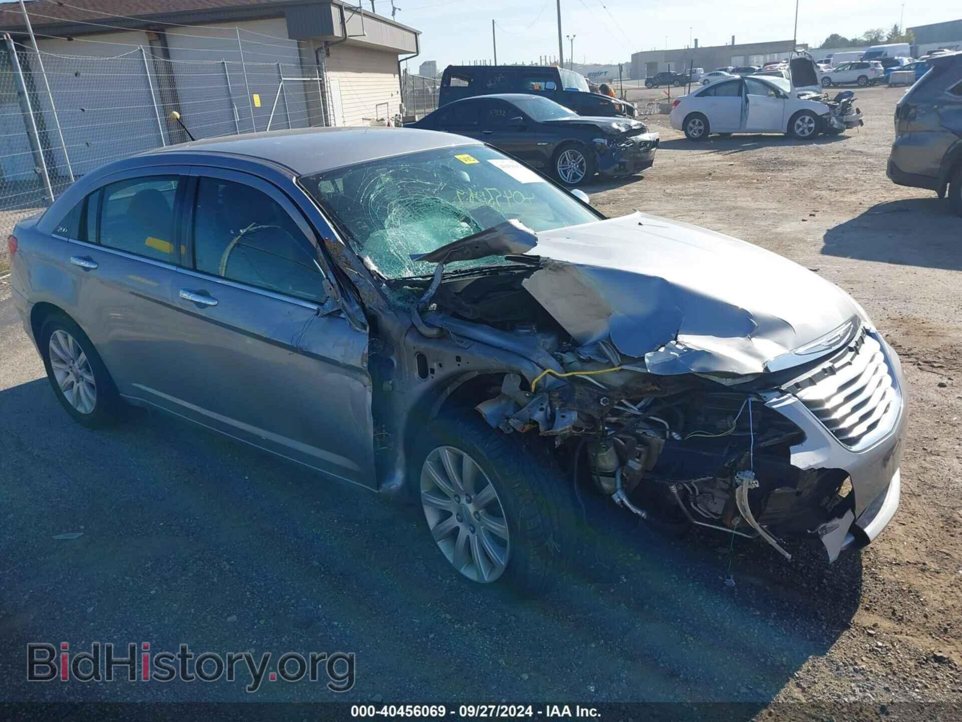 Фотография 1C3CCBCG2DN737089 - CHRYSLER 200 2013