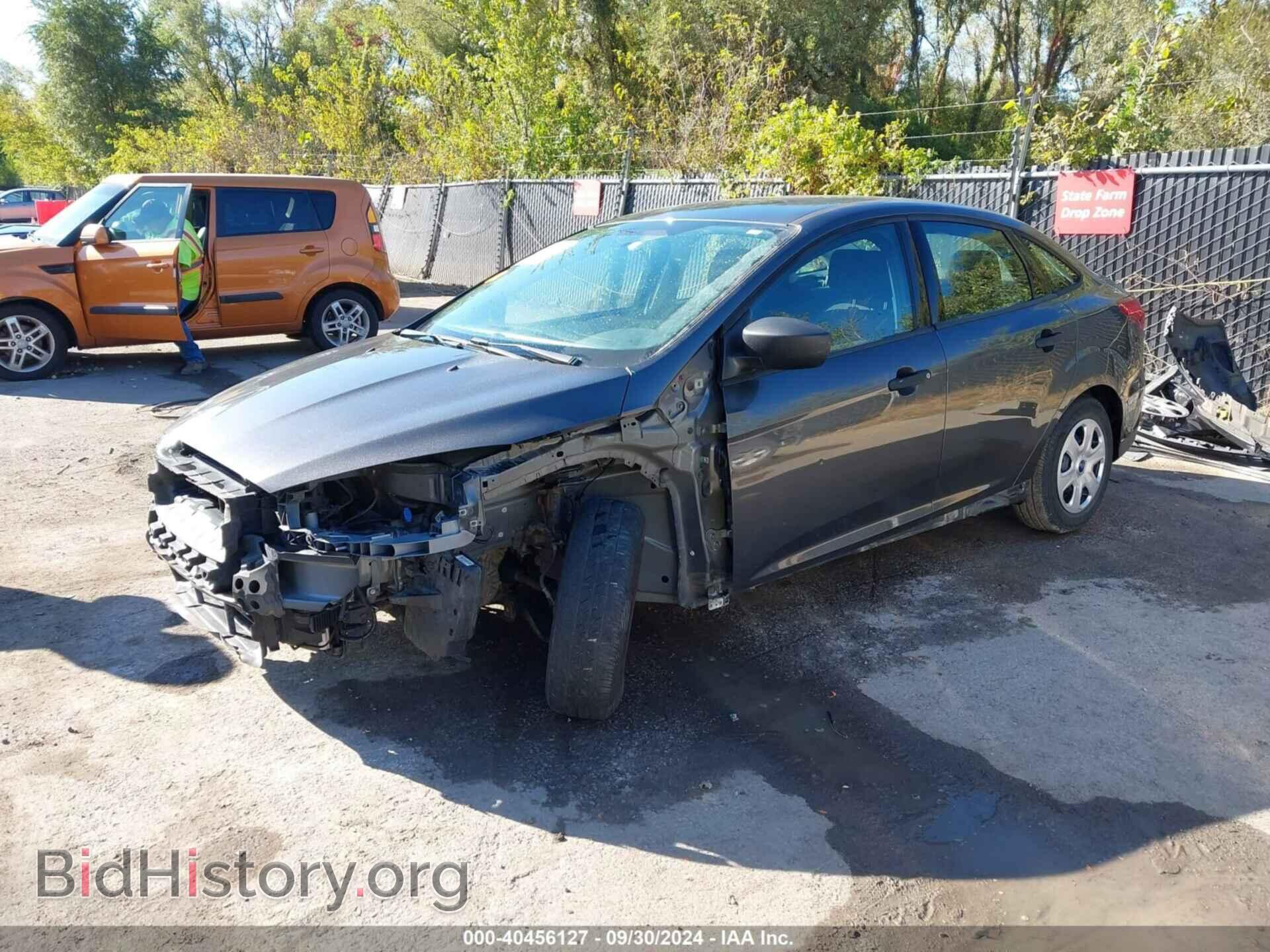 2015 FORD FOCUS - VIN: 1FADP3E2XFL240789 - Photo 2