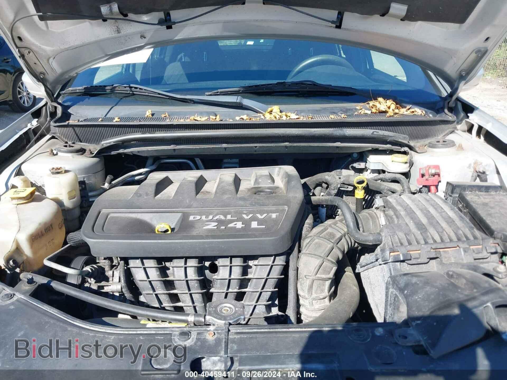 2012 CHRYSLER 200 - VIN: 1C3CCBAB1CN295721 - Фото 10