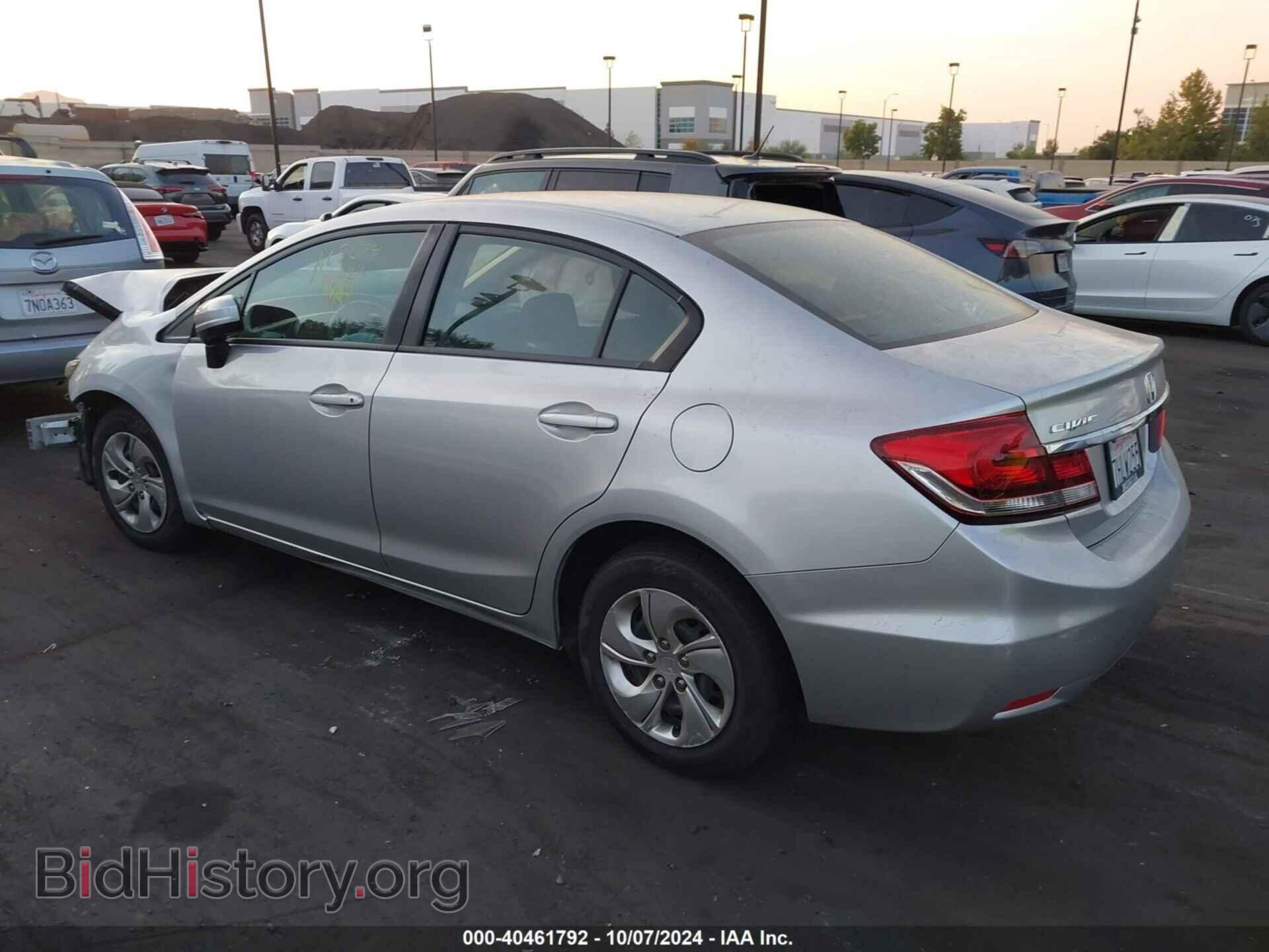 2014 HONDA CIVIC - VIN: 19XFB2F53EE225675 - Фото 3