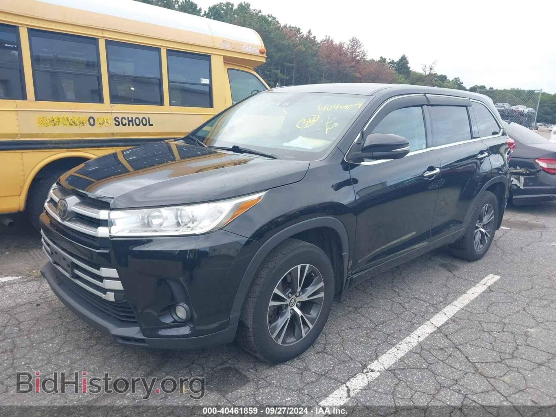 2017 TOYOTA HIGHLANDER - VIN: 5TDBZRFH8HS375384 - Фото 2