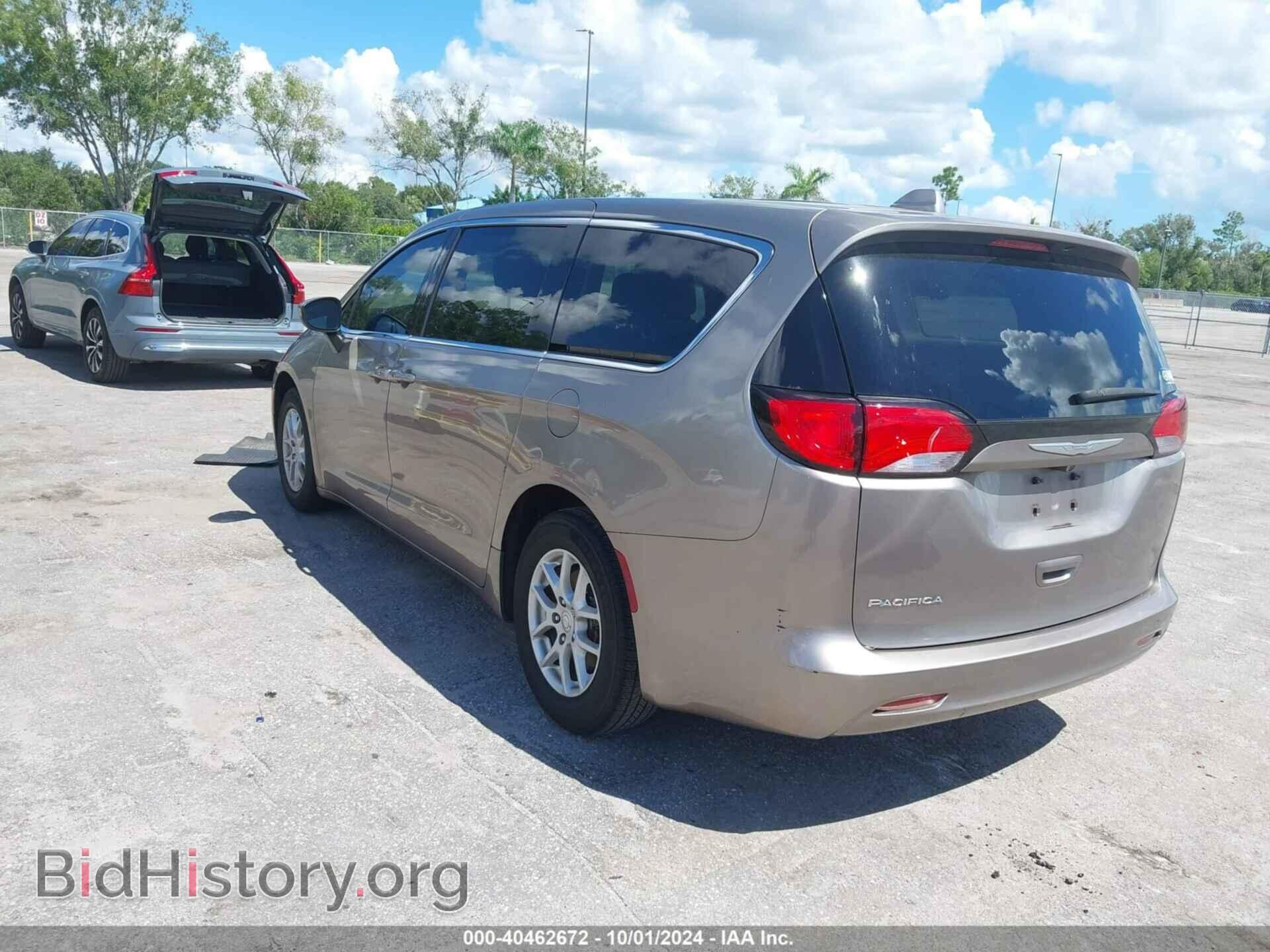 2017 CHRYSLER PACIFICA - VIN: 2C4RC1DGXHR537293 - Фото 3