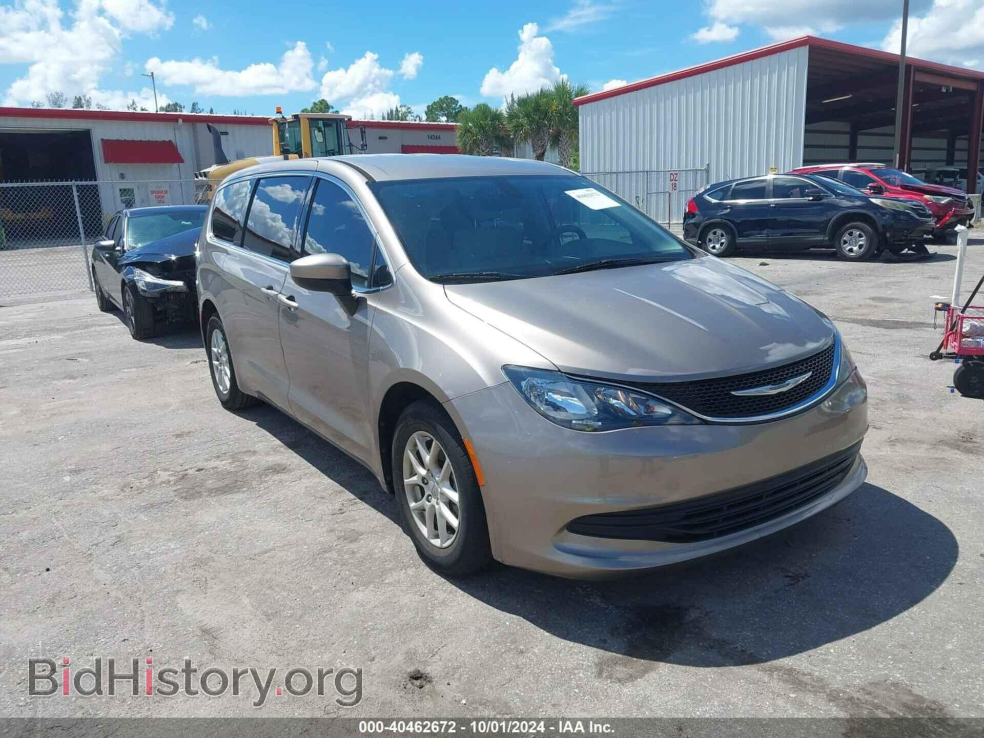 2017 CHRYSLER PACIFICA - VIN: 2C4RC1DGXHR537293 - Фото 6