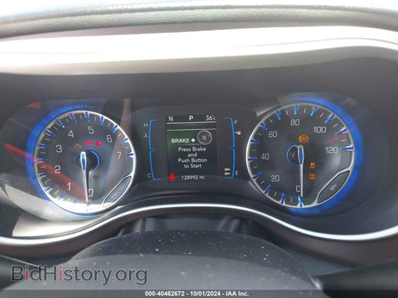 2017 Chrysler PACIFICA (VIN 2C4RC1DGXHR537293) — фото 7 из 16