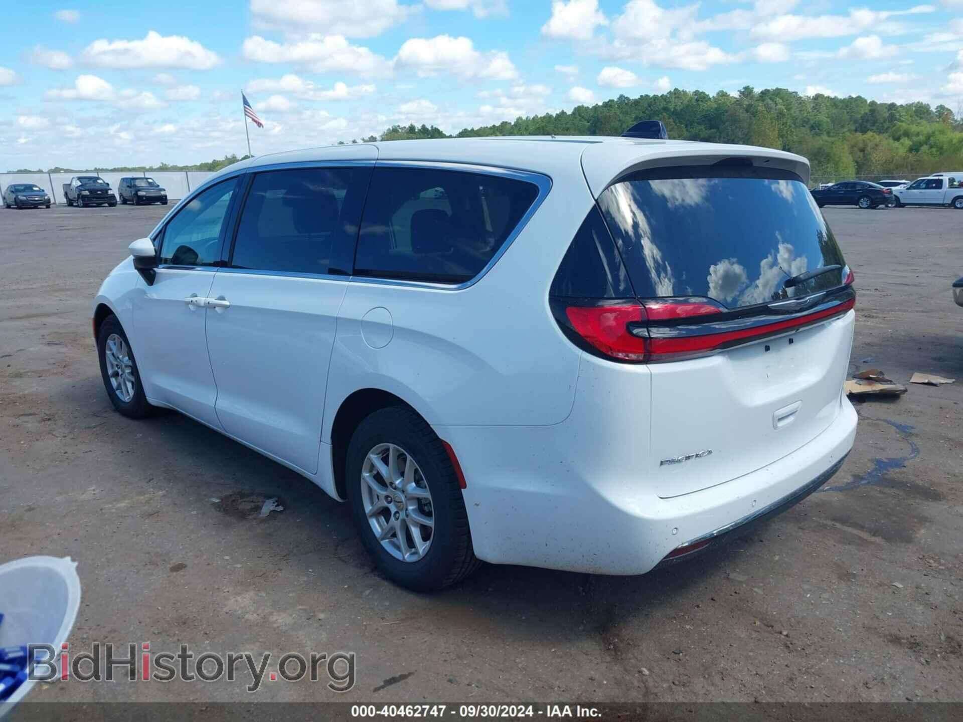 2023 CHRYSLER PACIFICA - VIN: 2C4RC1BG3PR521065 - Фото 3