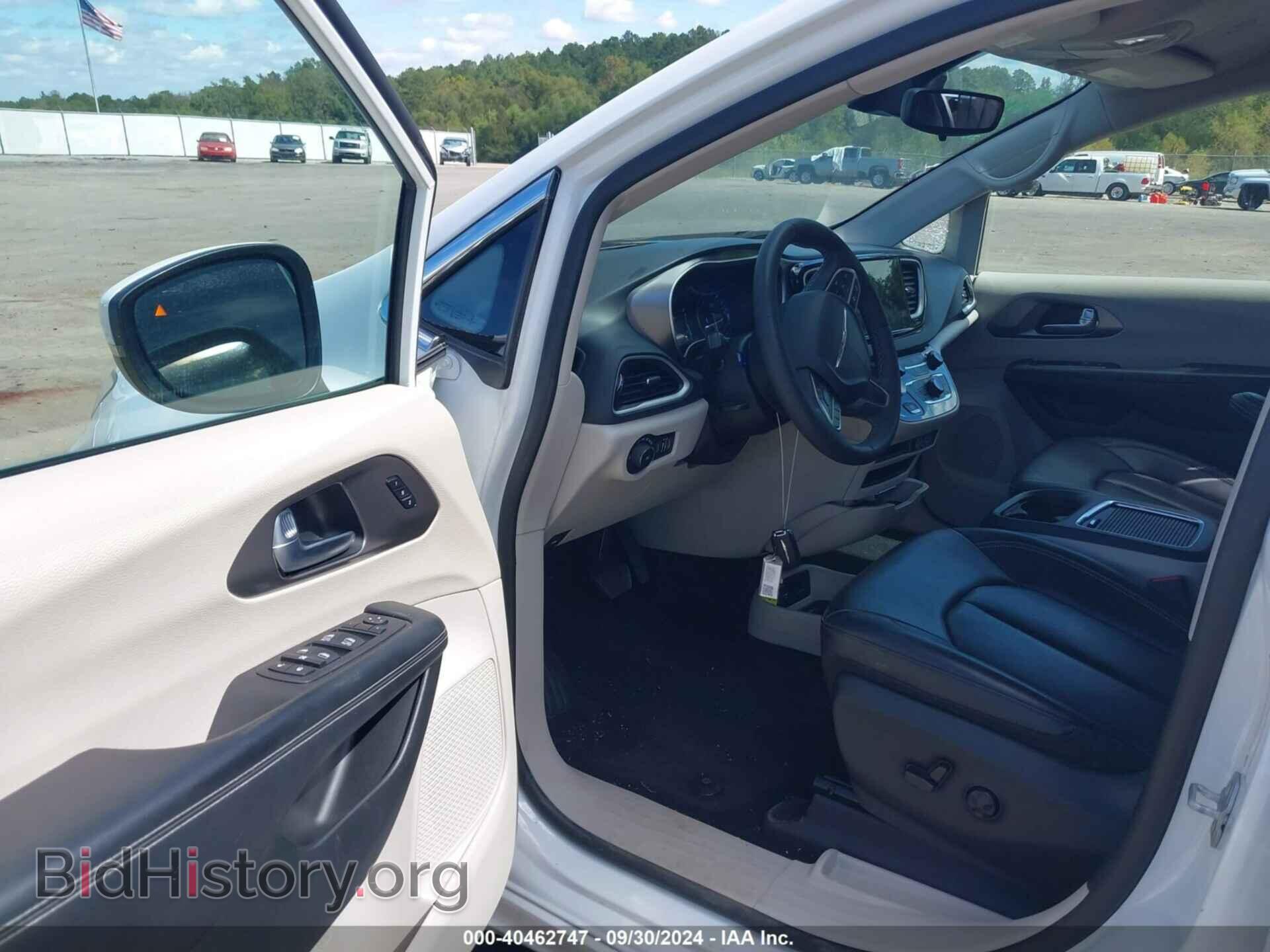 2023 CHRYSLER PACIFICA - VIN: 2C4RC1BG3PR521065 - Фото 5