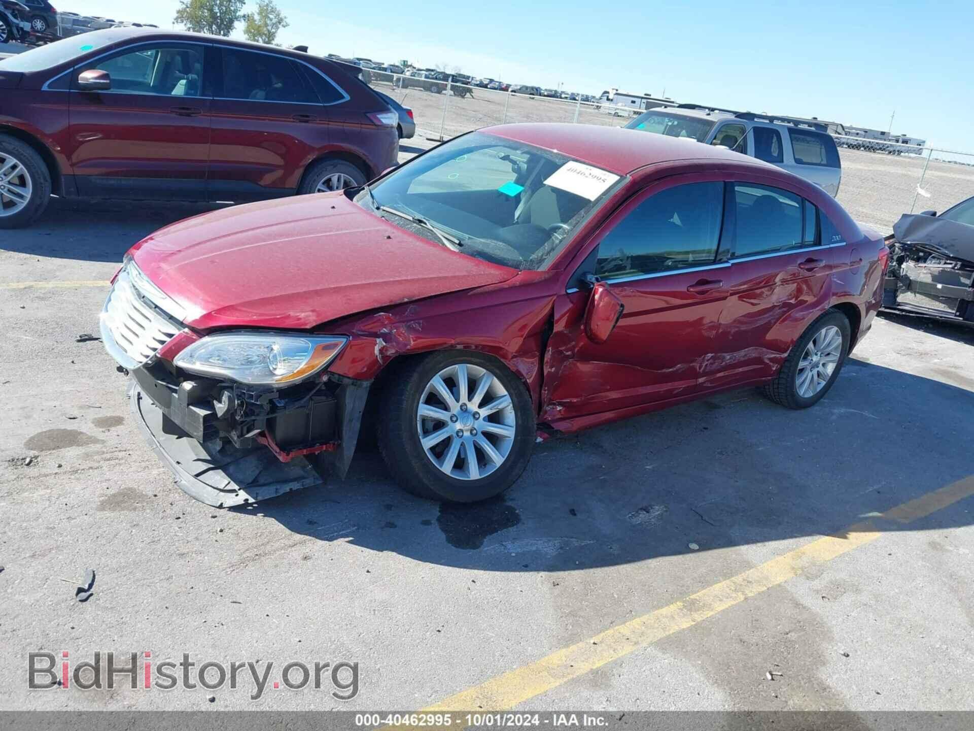 2012 CHRYSLER 200 - VIN: 1C3CCBBB3CN108493 - Фото 2