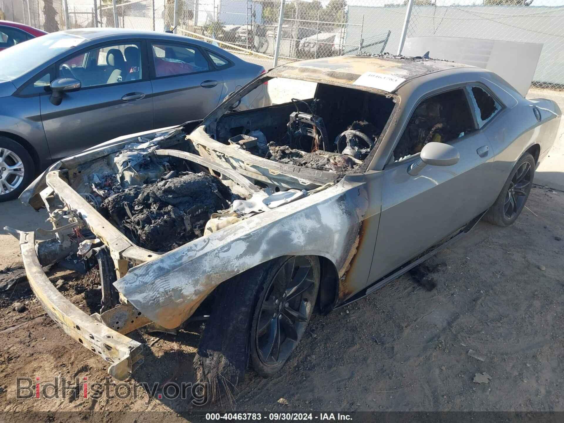 2017 DODGE CHALLENGER - VIN: 2C3CDZAG2HH640756 - Фото 2