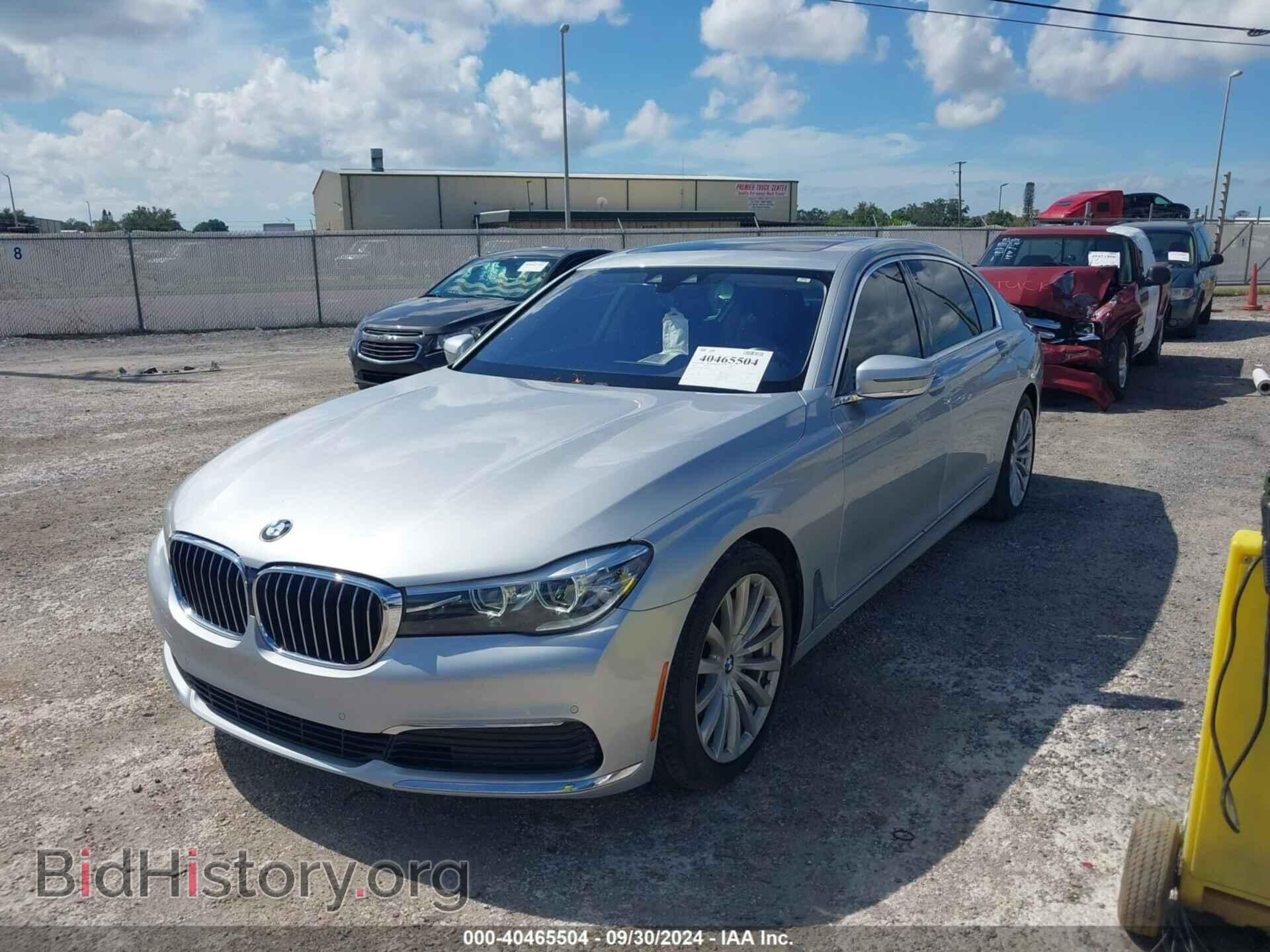 2019 BMW 740I - VIN: WBA7E2C59KB454741 - Фото 2